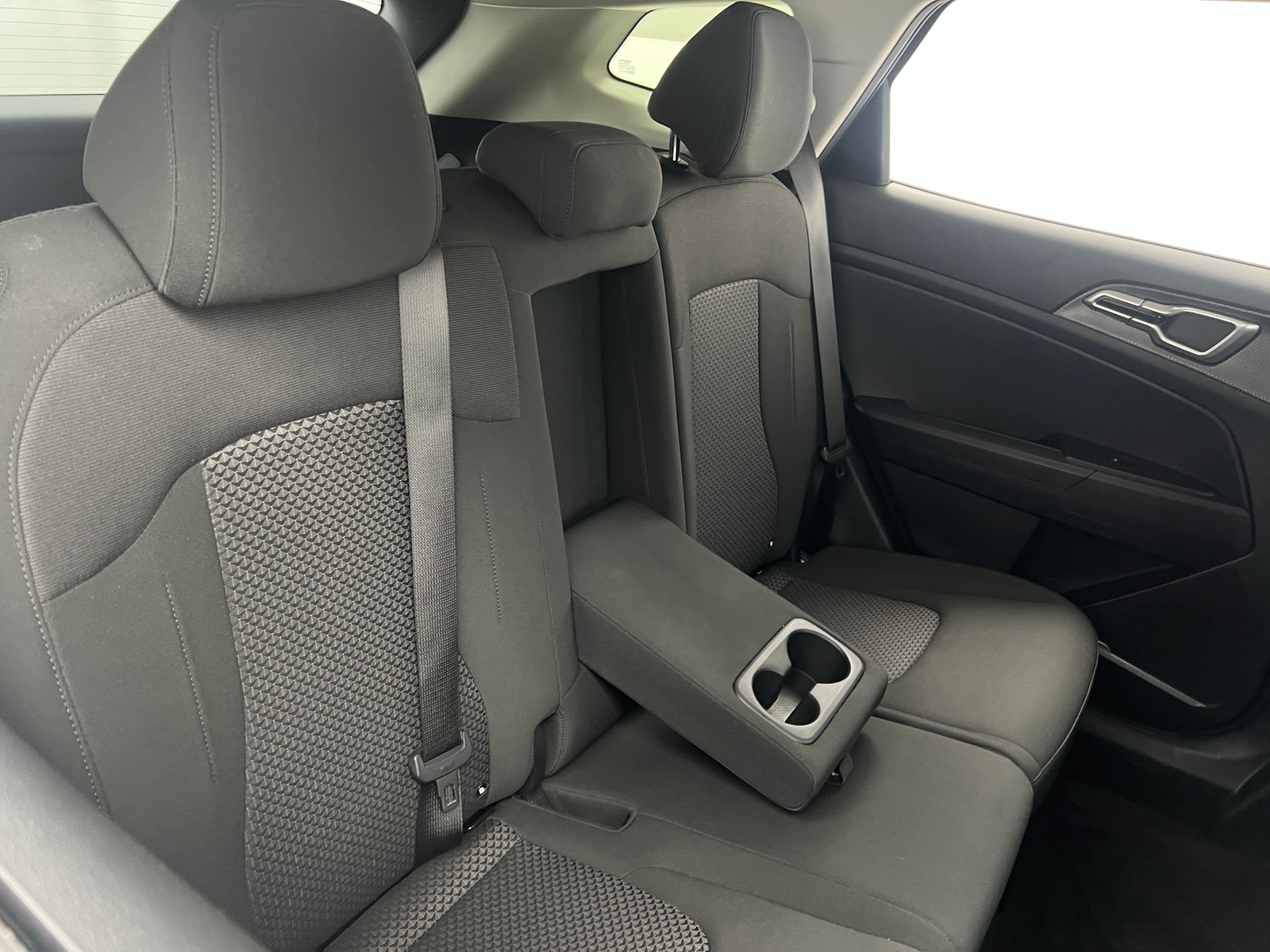 Thumbnail: 2025 Kia Sportage - 6
