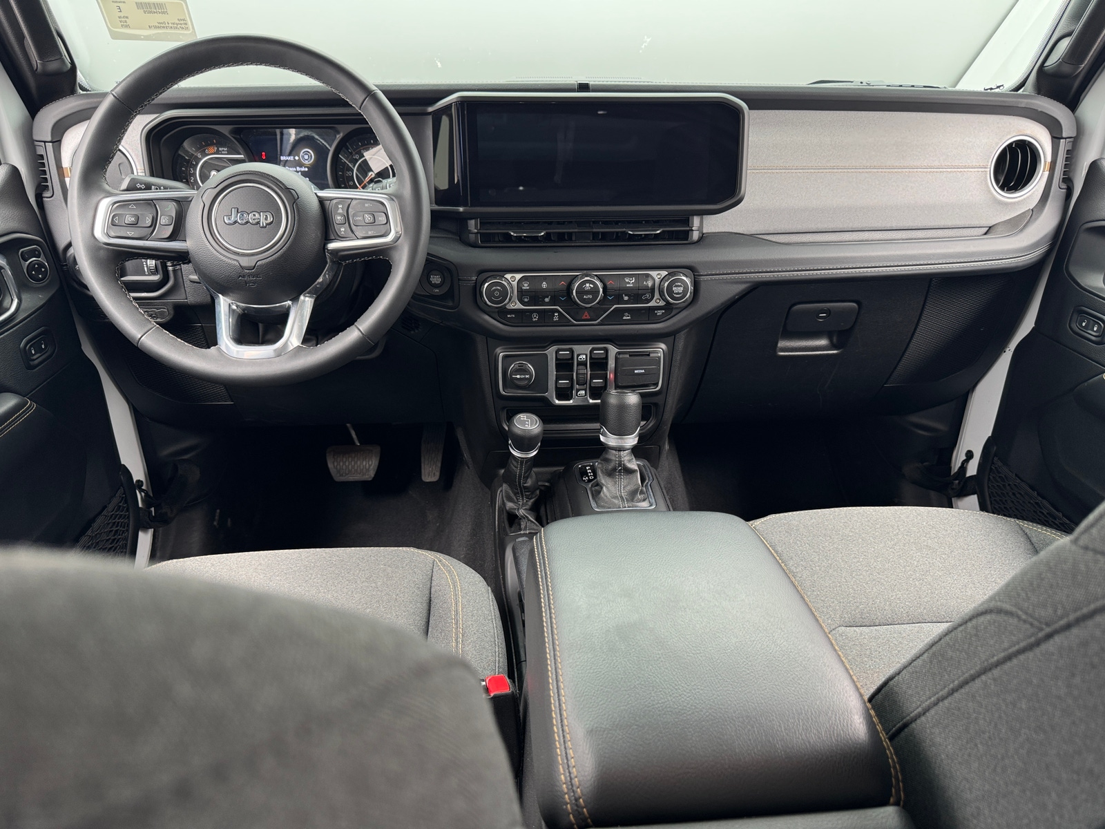 Thumbnail: 2025 Jeep Wrangler - 3