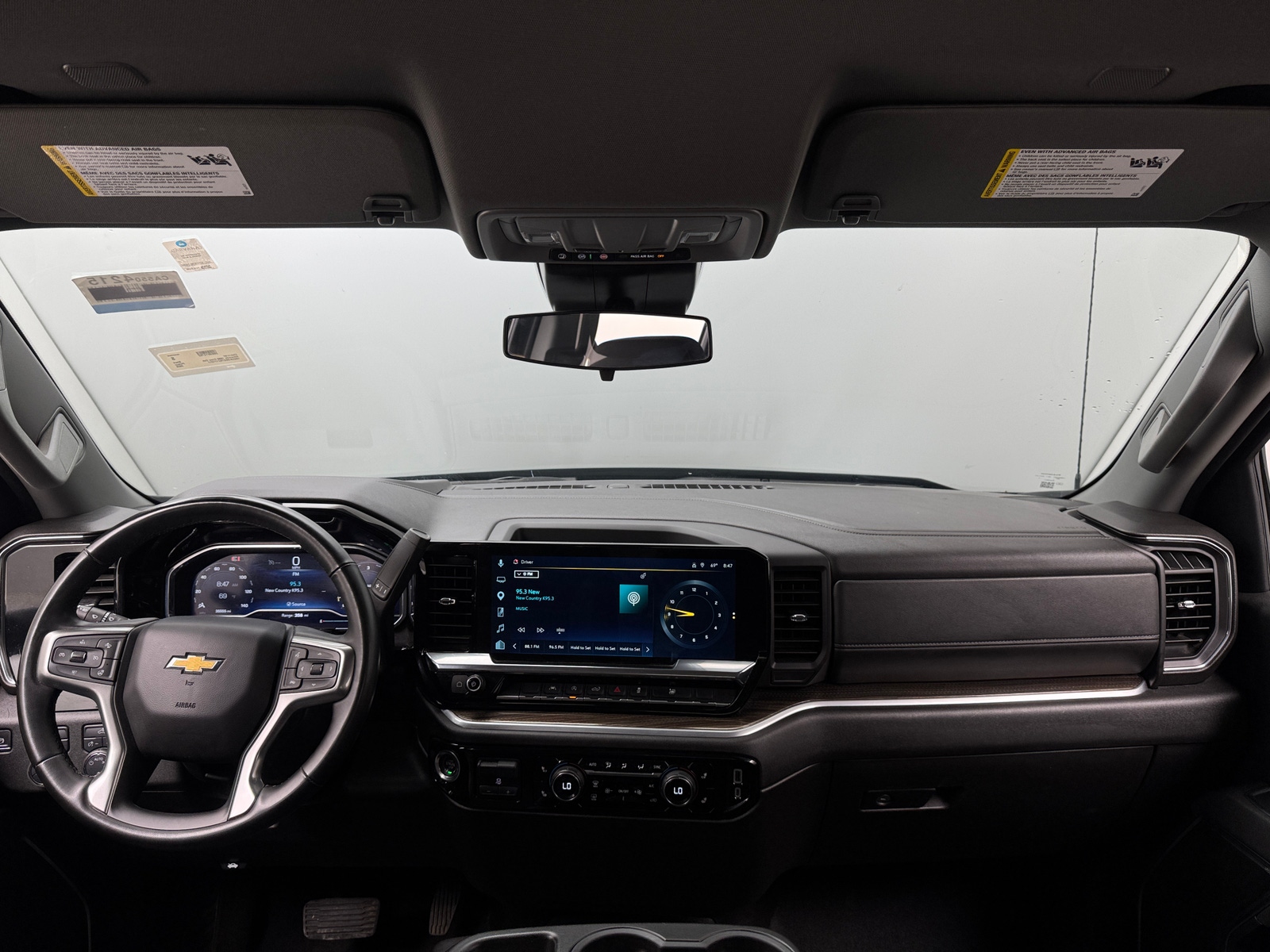 Thumbnail: 2025 Chevrolet Silverado 1500 - 3