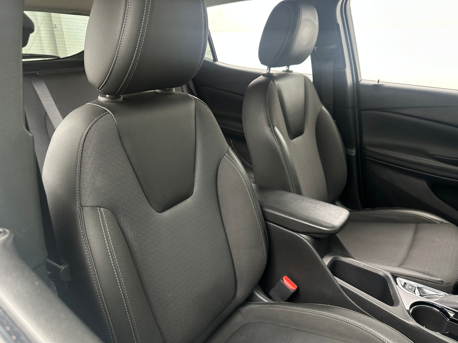 Thumbnail: 2024 Buick Encore GX - 2
