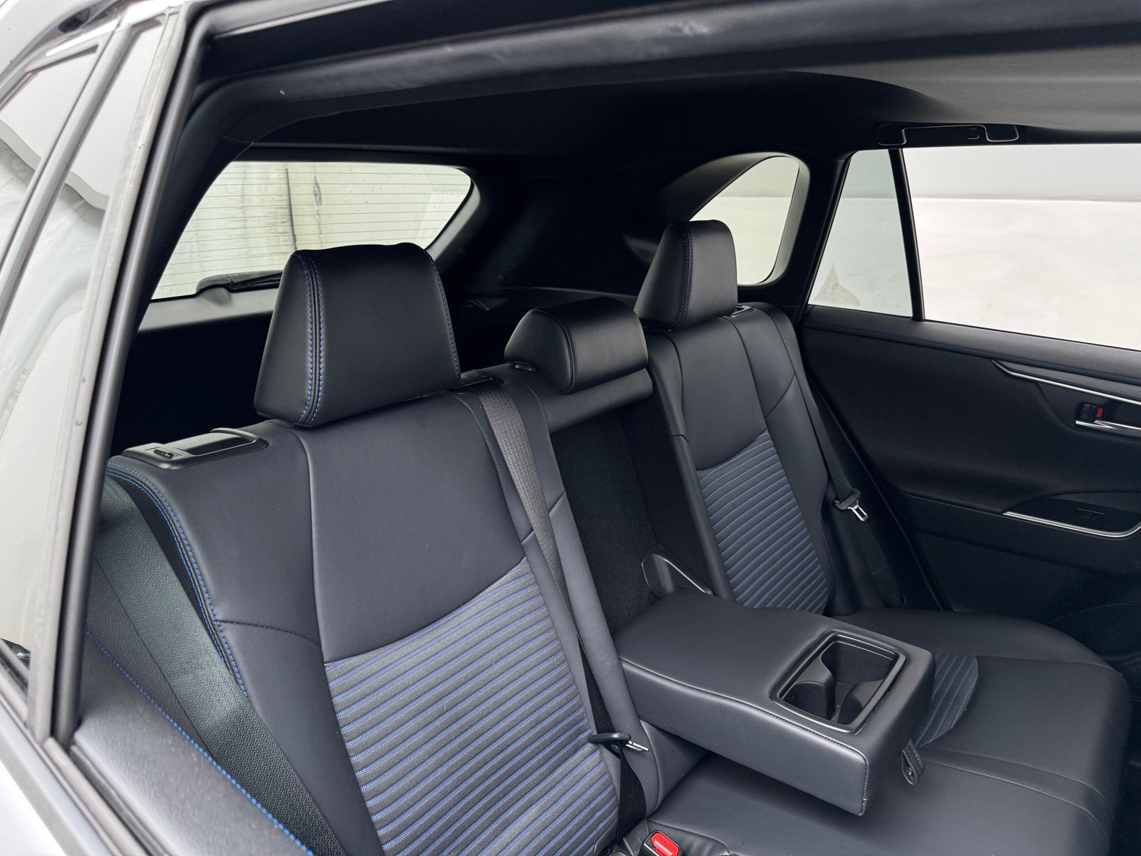 Thumbnail: 2022 Toyota RAV4 - 5