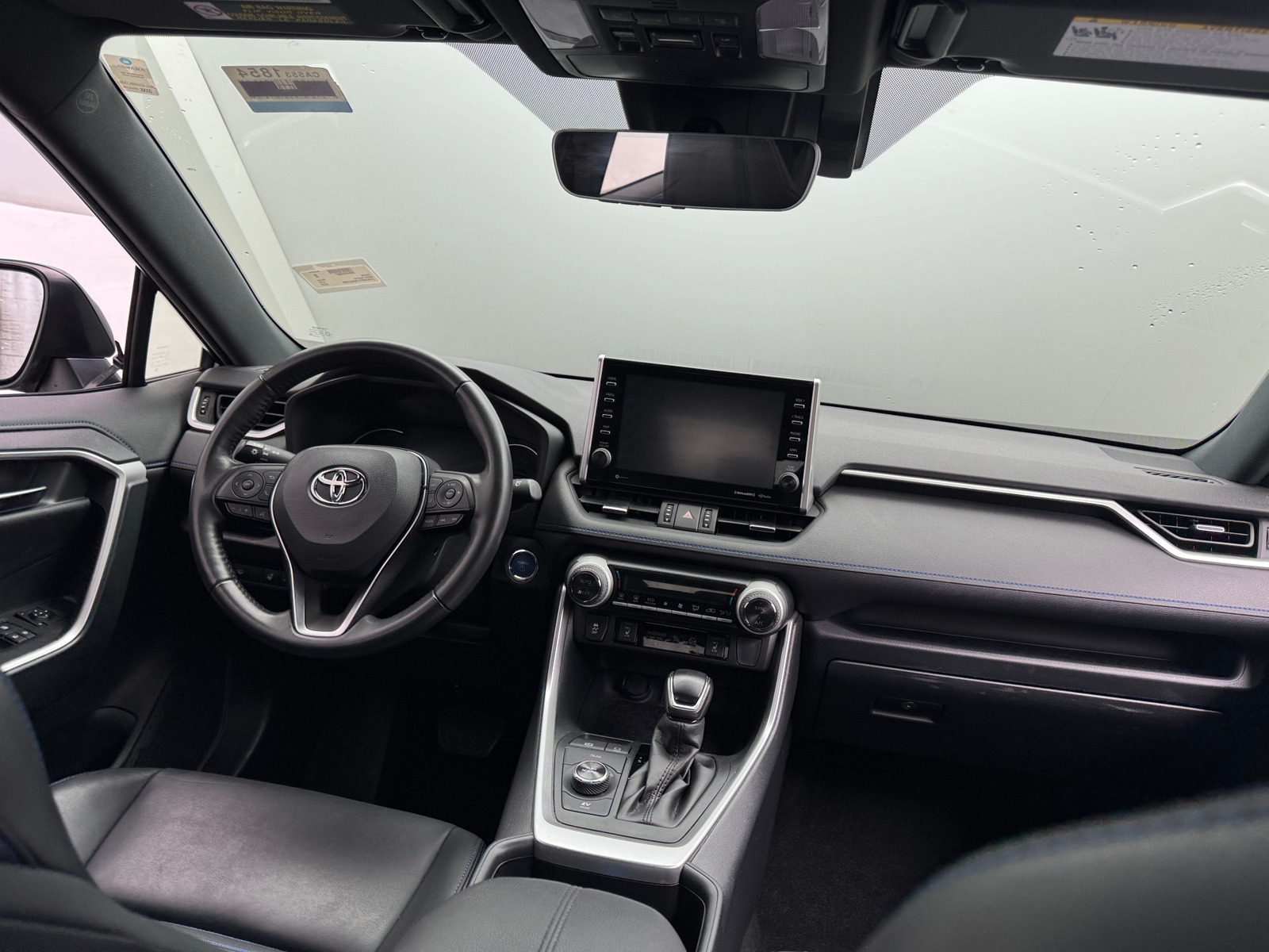 Thumbnail: 2022 Toyota RAV4 - 2