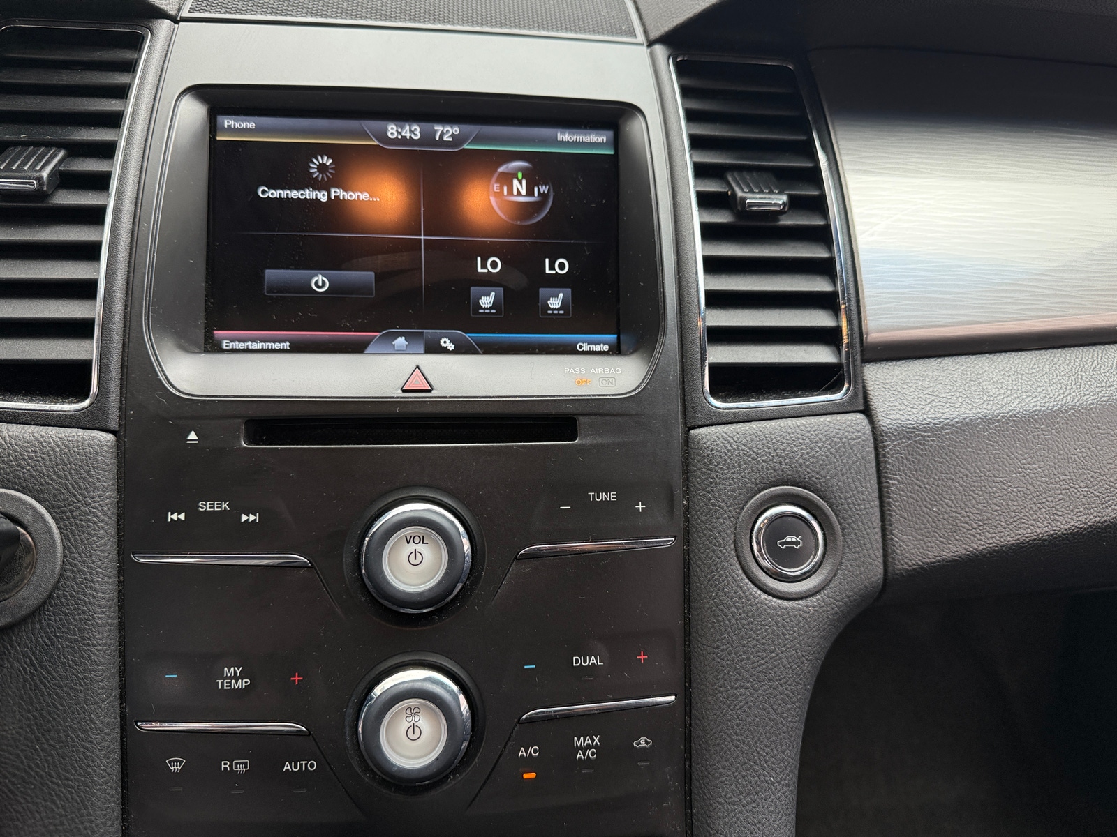 Thumbnail: 2014 Ford Taurus - 4