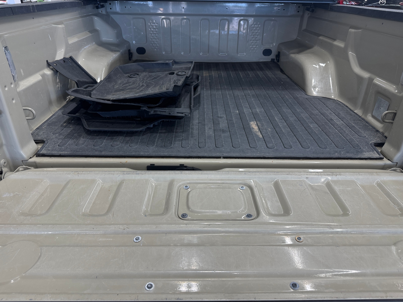 Thumbnail: 2020 Jeep Gladiator - 7