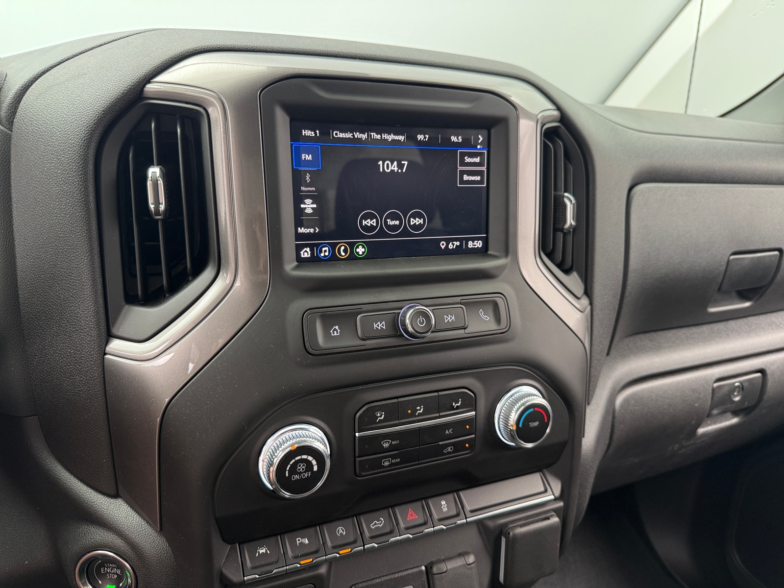 Thumbnail: 2025 GMC Sierra 1500 - 4