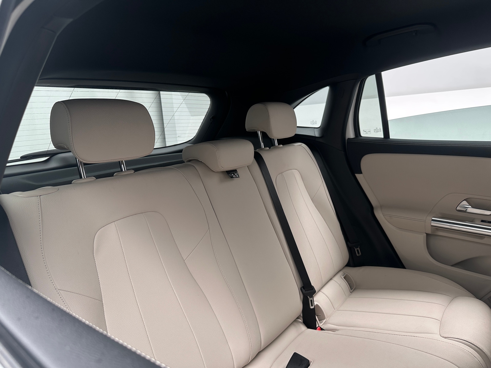 Thumbnail: 2025 Mercedes-Benz GLA - 5