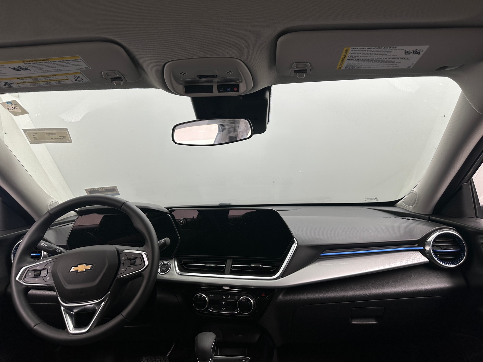 Thumbnail: 2025 Chevrolet Trax - 3