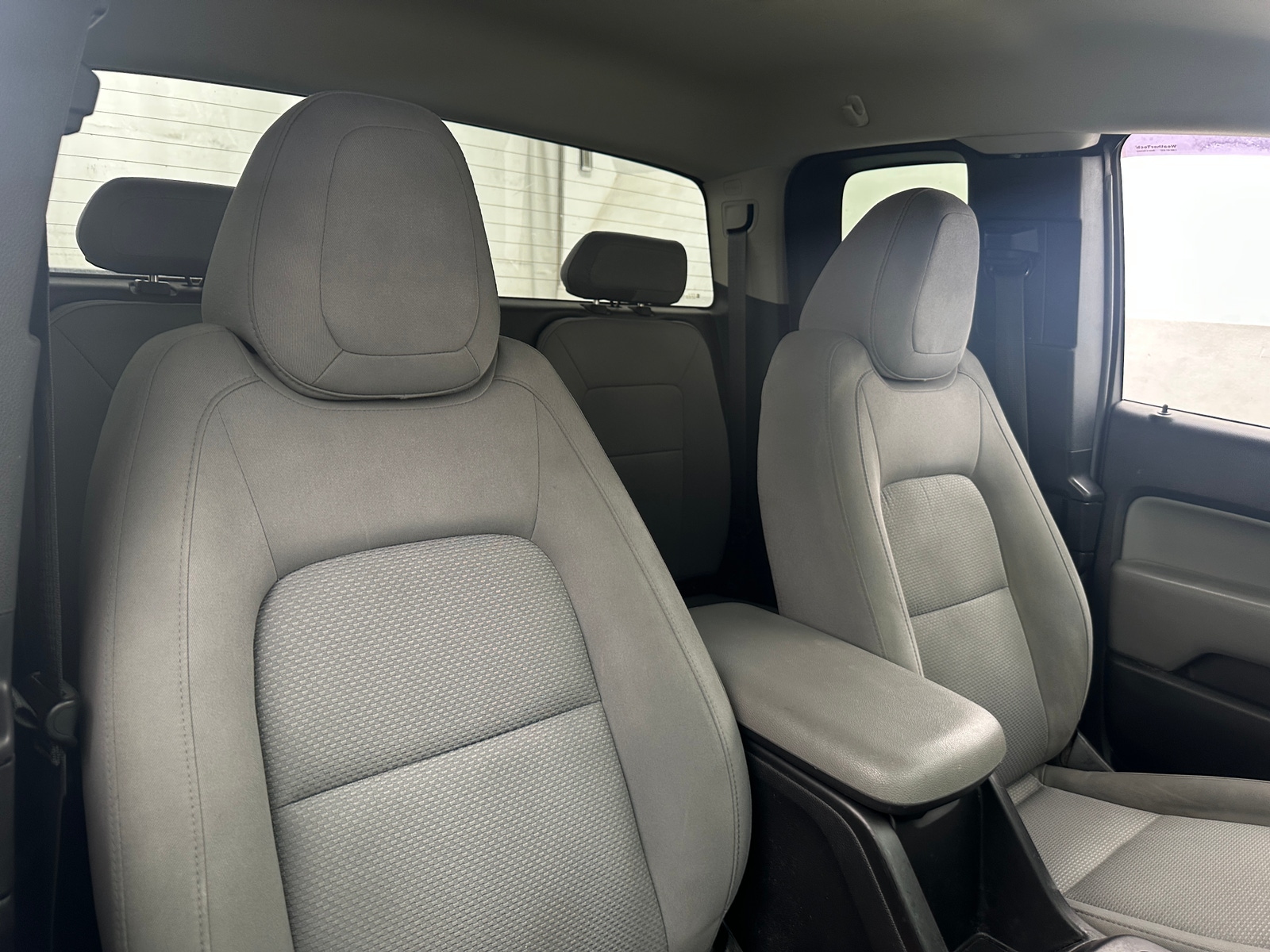 Thumbnail: 2017 GMC Canyon - 2