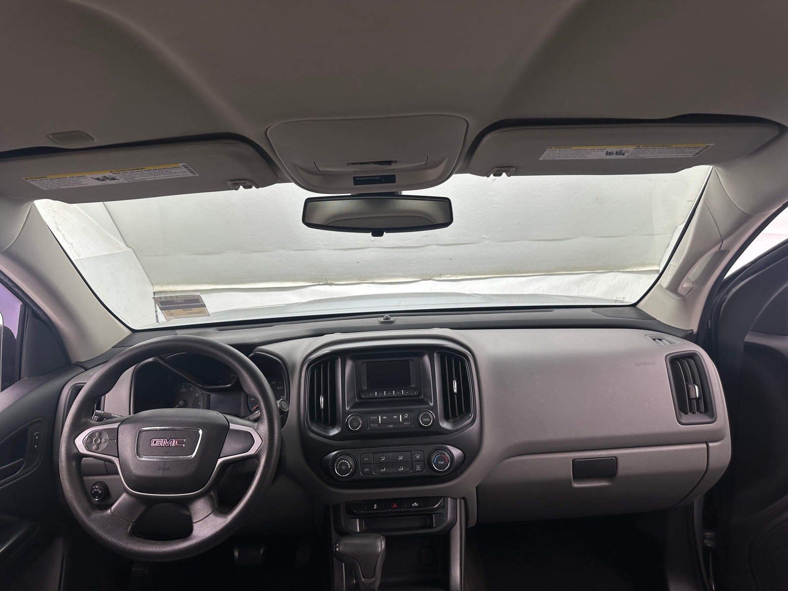 Thumbnail: 2017 GMC Canyon - 3