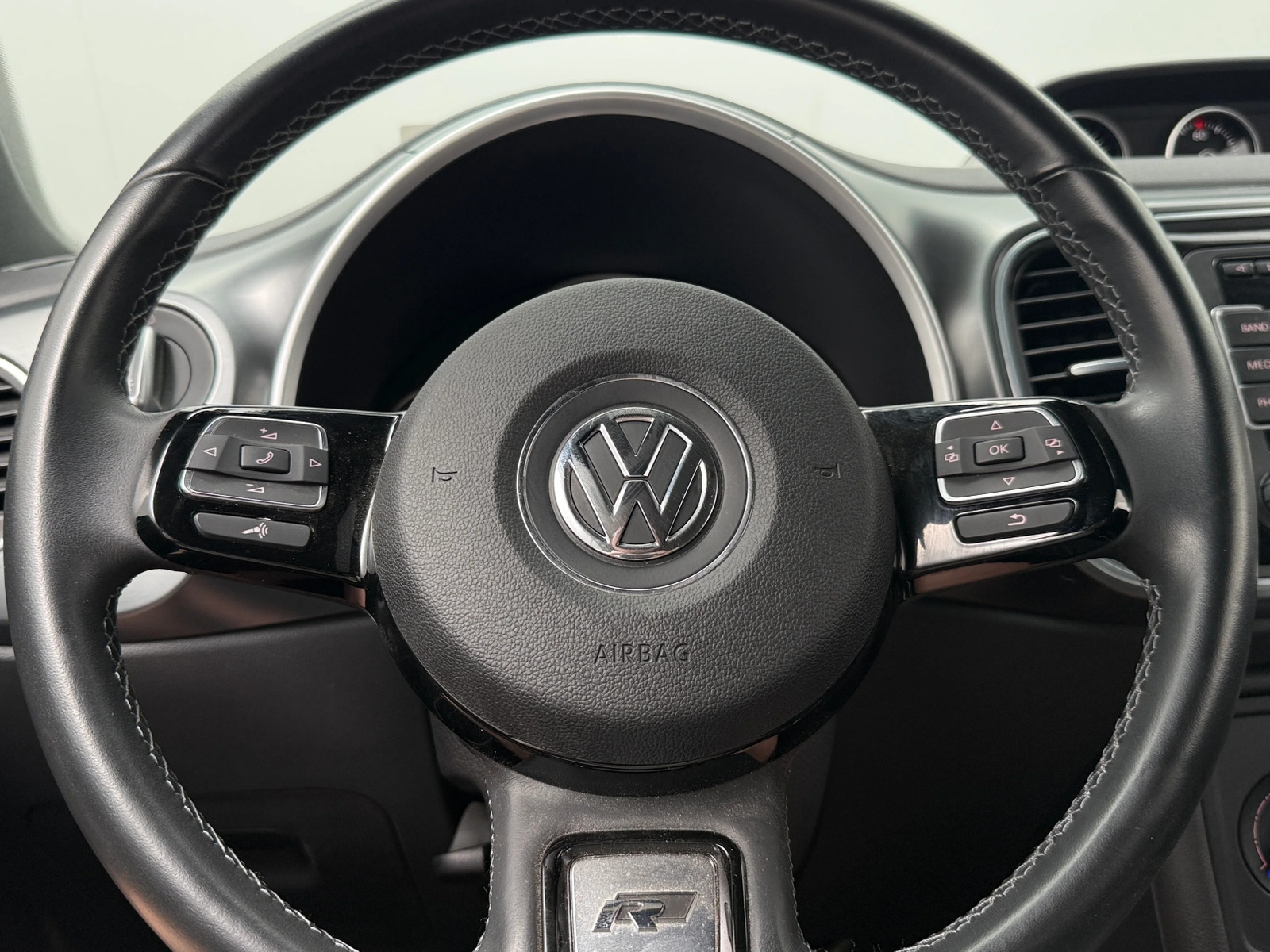 Thumbnail: 2014 Volkswagen Beetle - 5