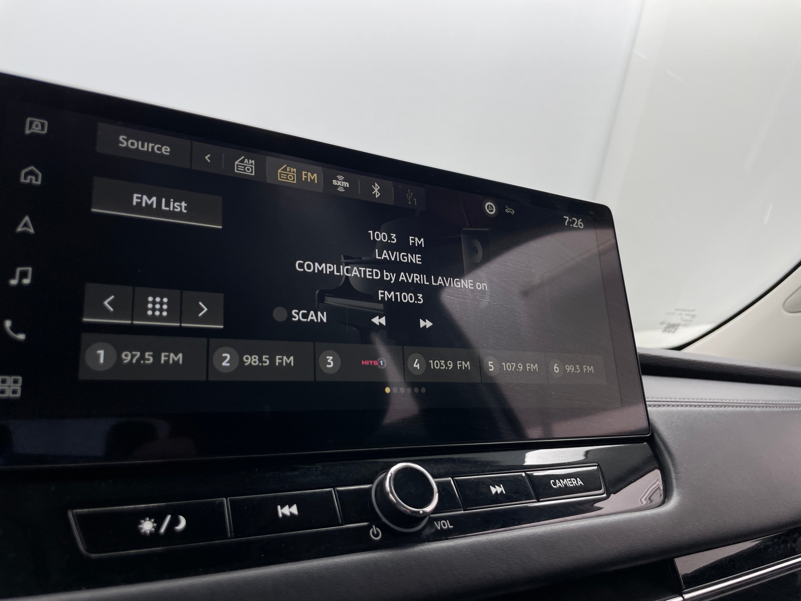 Thumbnail: 2025 Mitsubishi Outlander - 4