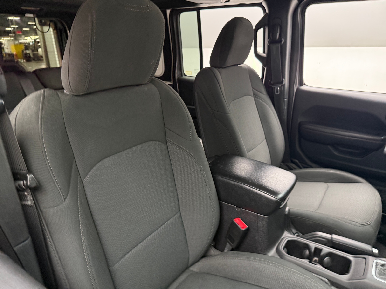 Thumbnail: 2019 Jeep Wrangler - 2