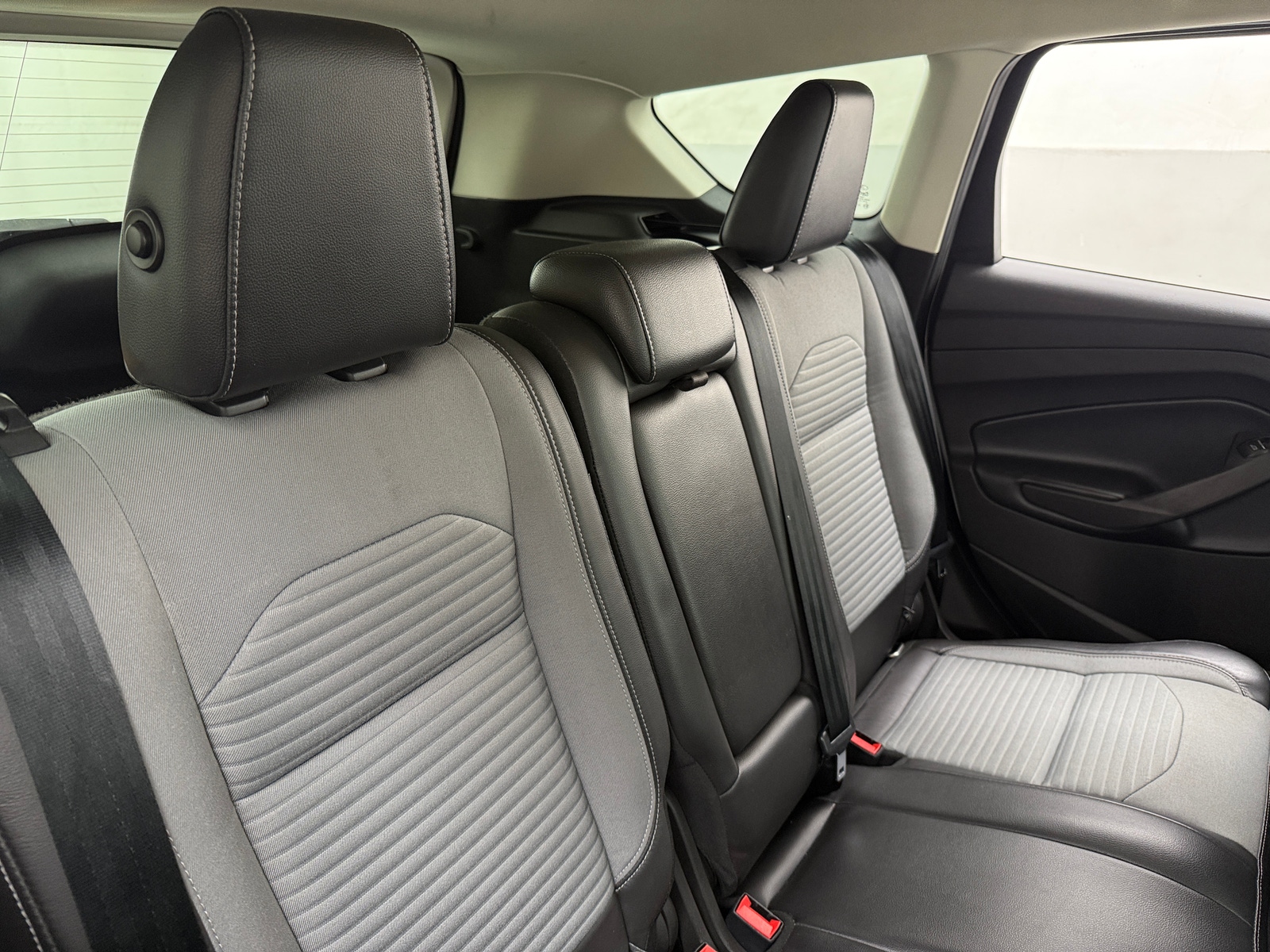 Thumbnail: 2017 Ford Escape - 5