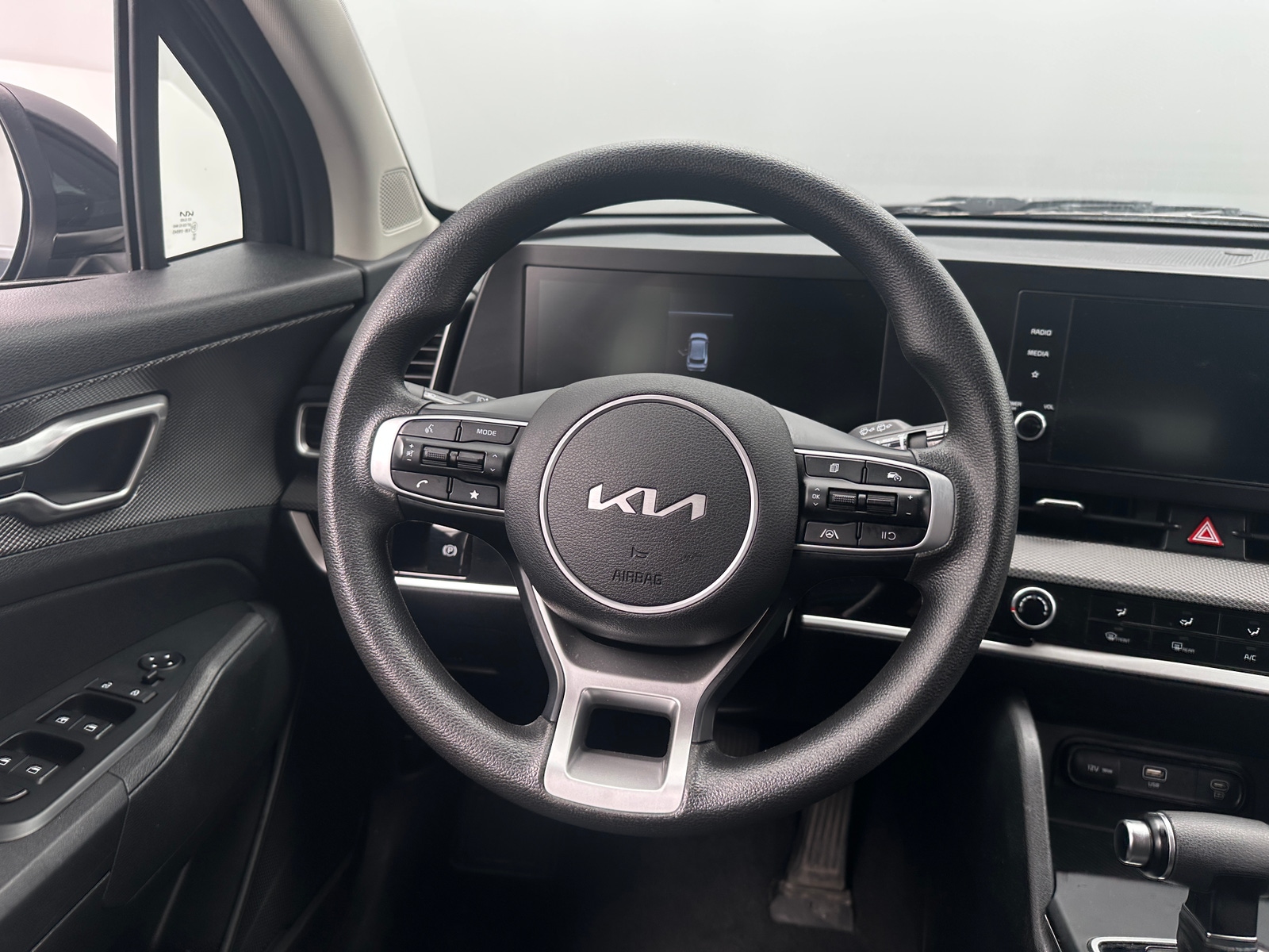 Thumbnail: 2025 Kia Sportage - 5
