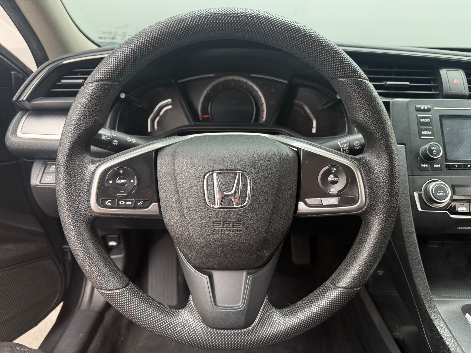 Thumbnail: 2017 Honda Civic - 5