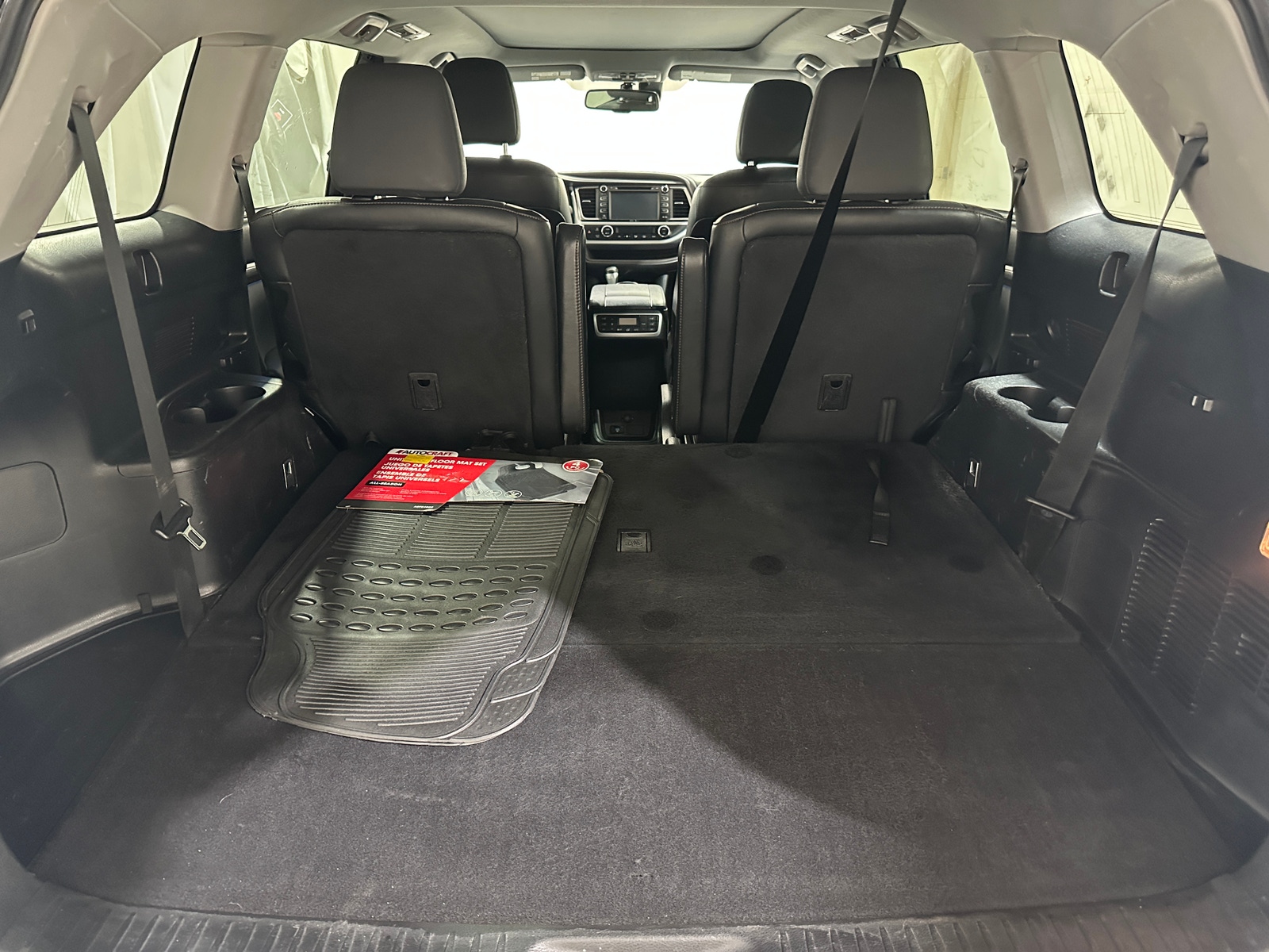 Thumbnail: 2015 Toyota Highlander - 7