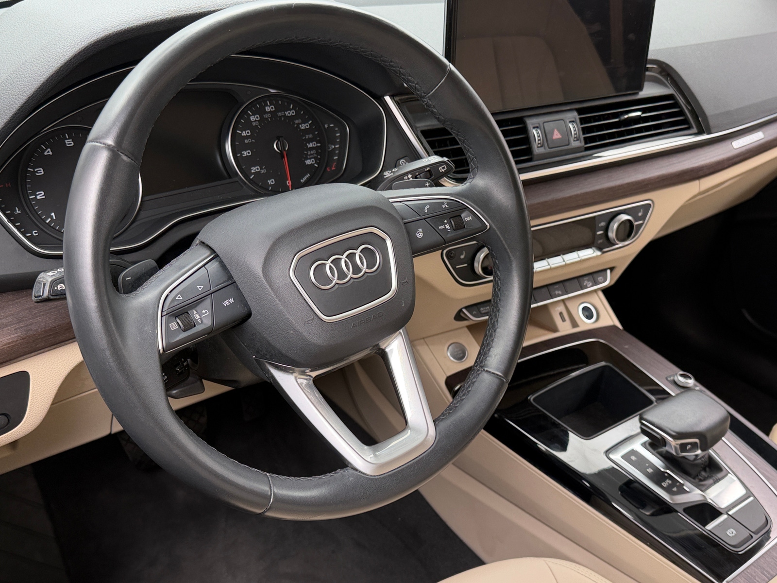 Thumbnail: 2023 Audi Q5 - 4