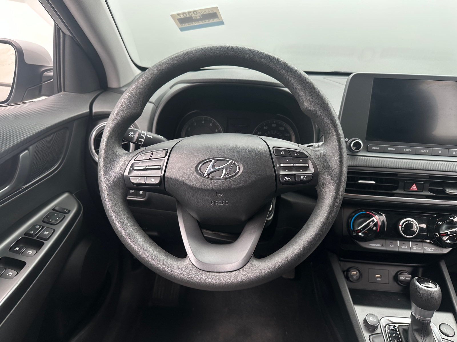 Thumbnail: 2022 Hyundai Kona - 5