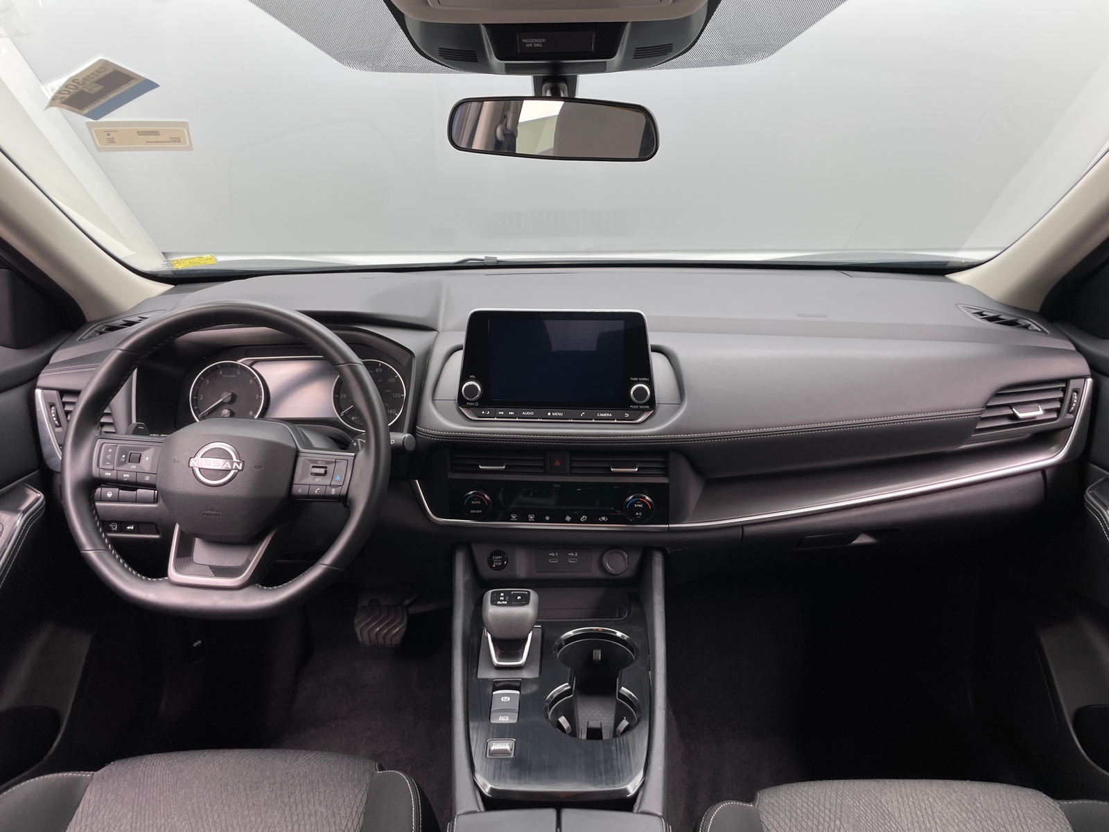 Thumbnail: 2025 Nissan Rogue - 3