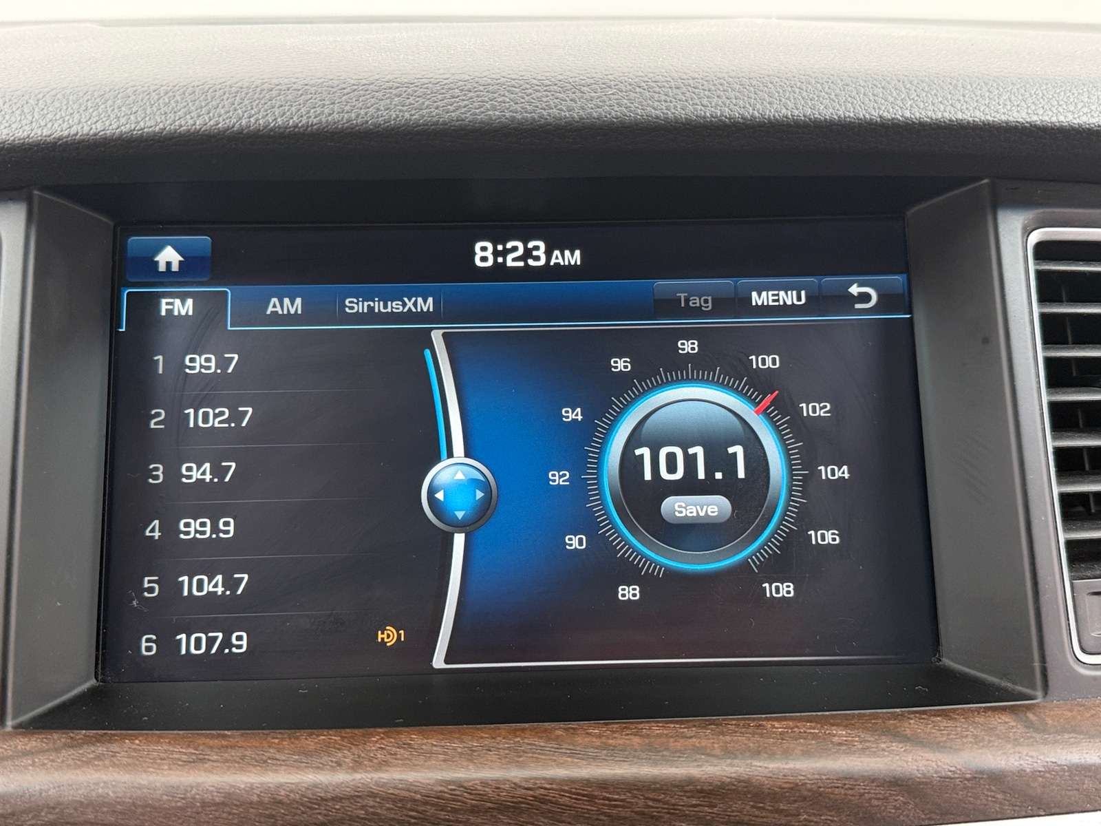 Thumbnail: 2015 Hyundai Genesis - 3