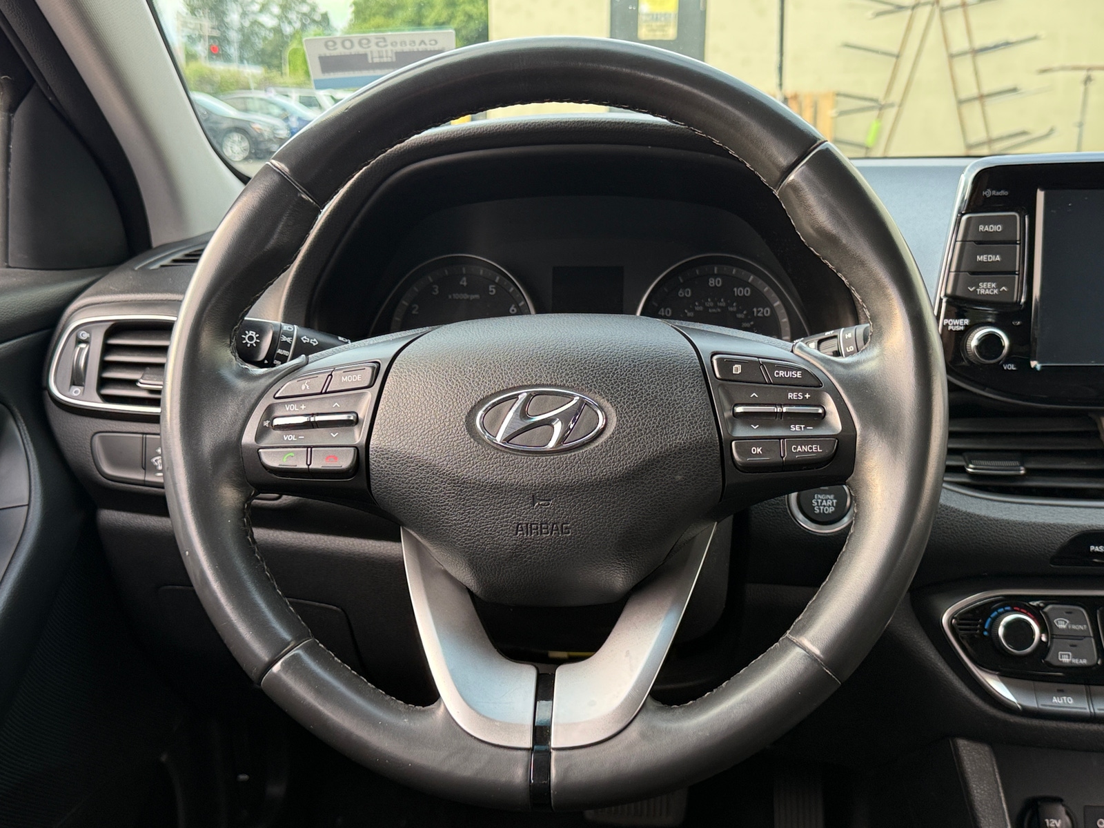 Thumbnail: 2018 Hyundai Elantra - 5