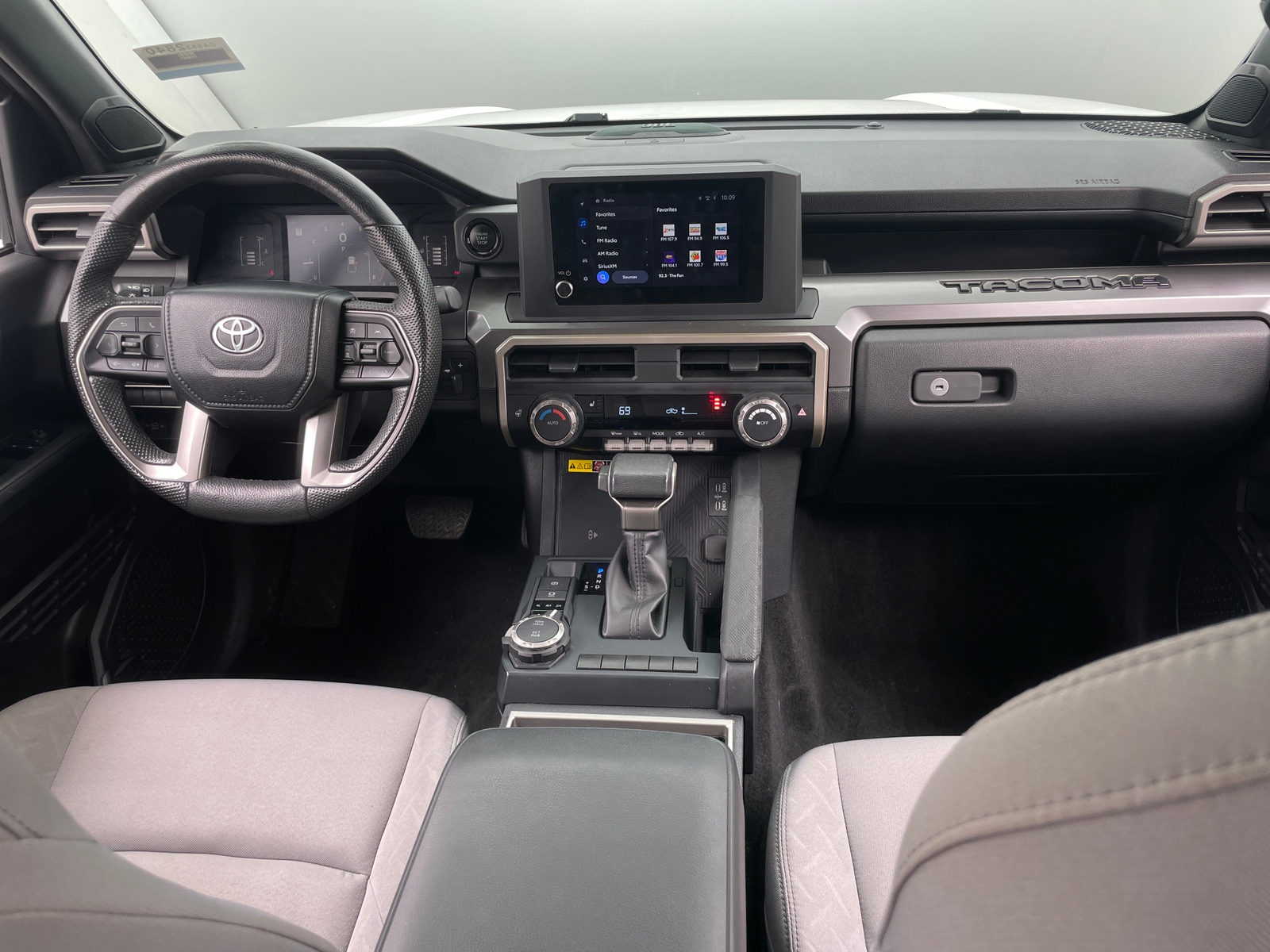 Thumbnail: 2024 Toyota Tacoma - 3