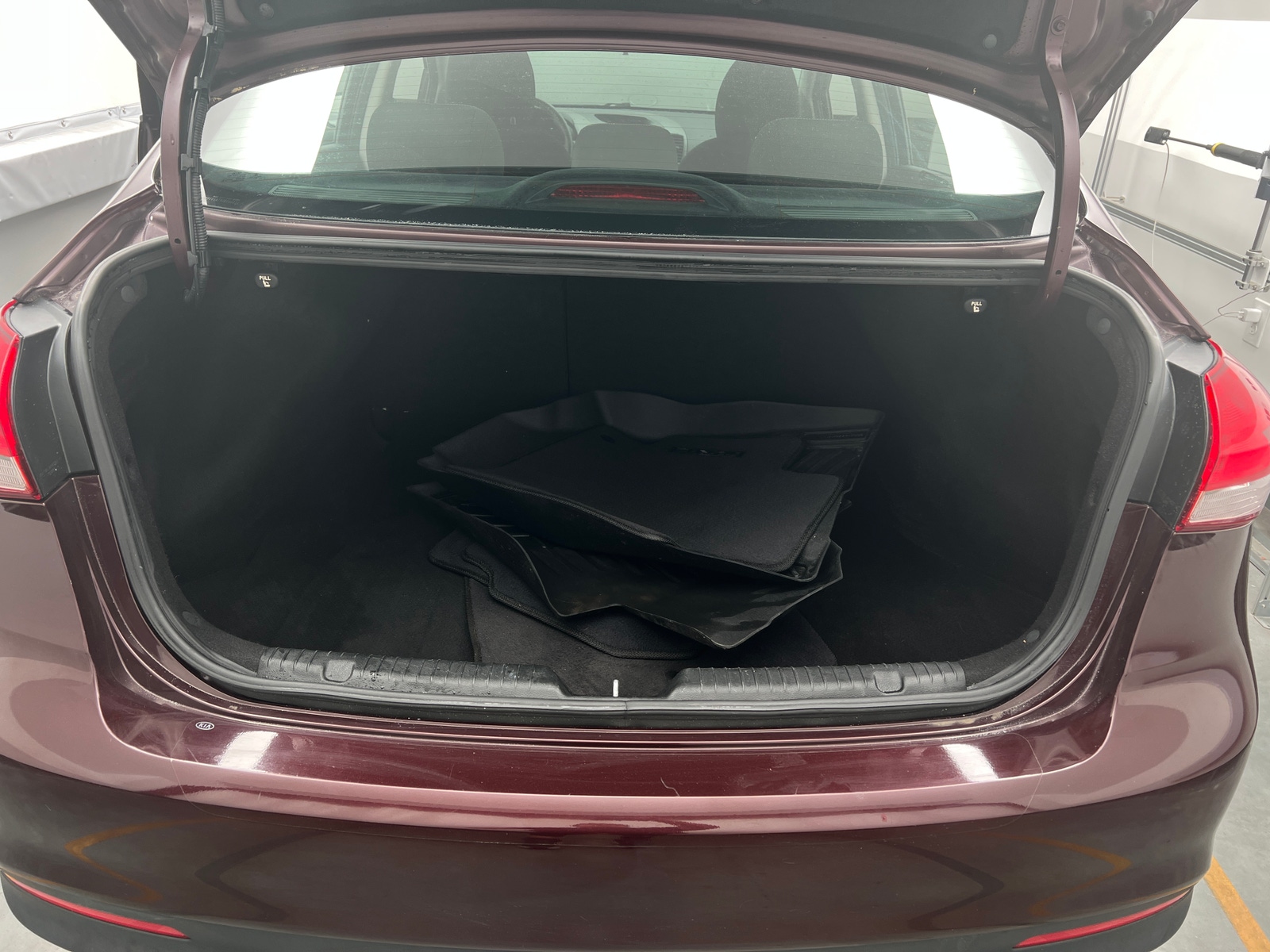 Thumbnail: 2018 Kia Forte - 7
