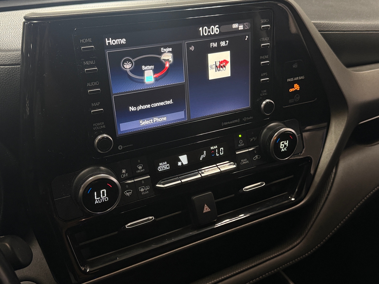 Thumbnail: 2020 Toyota Highlander - 4