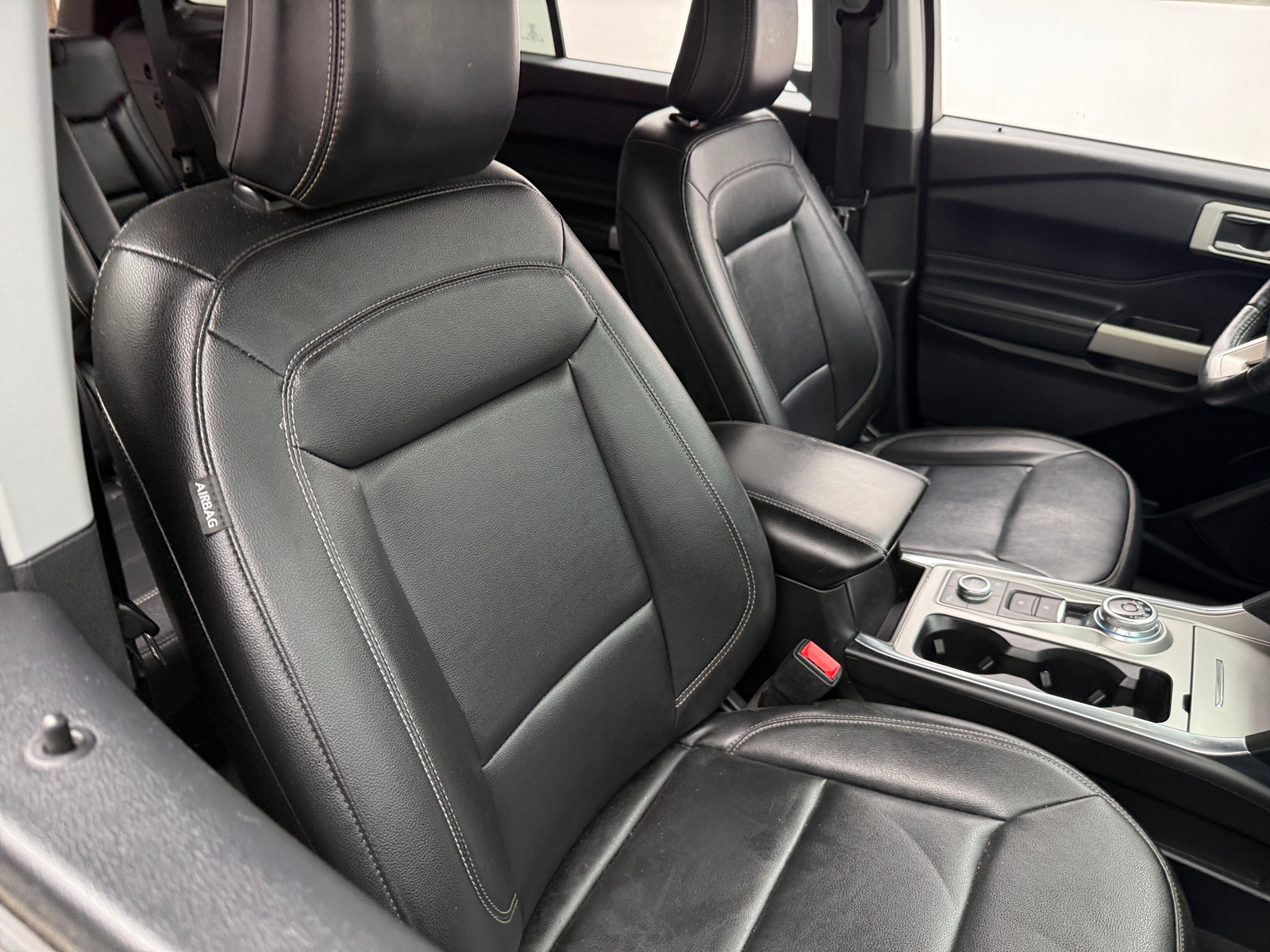 Thumbnail: 2021 Ford Explorer - 2