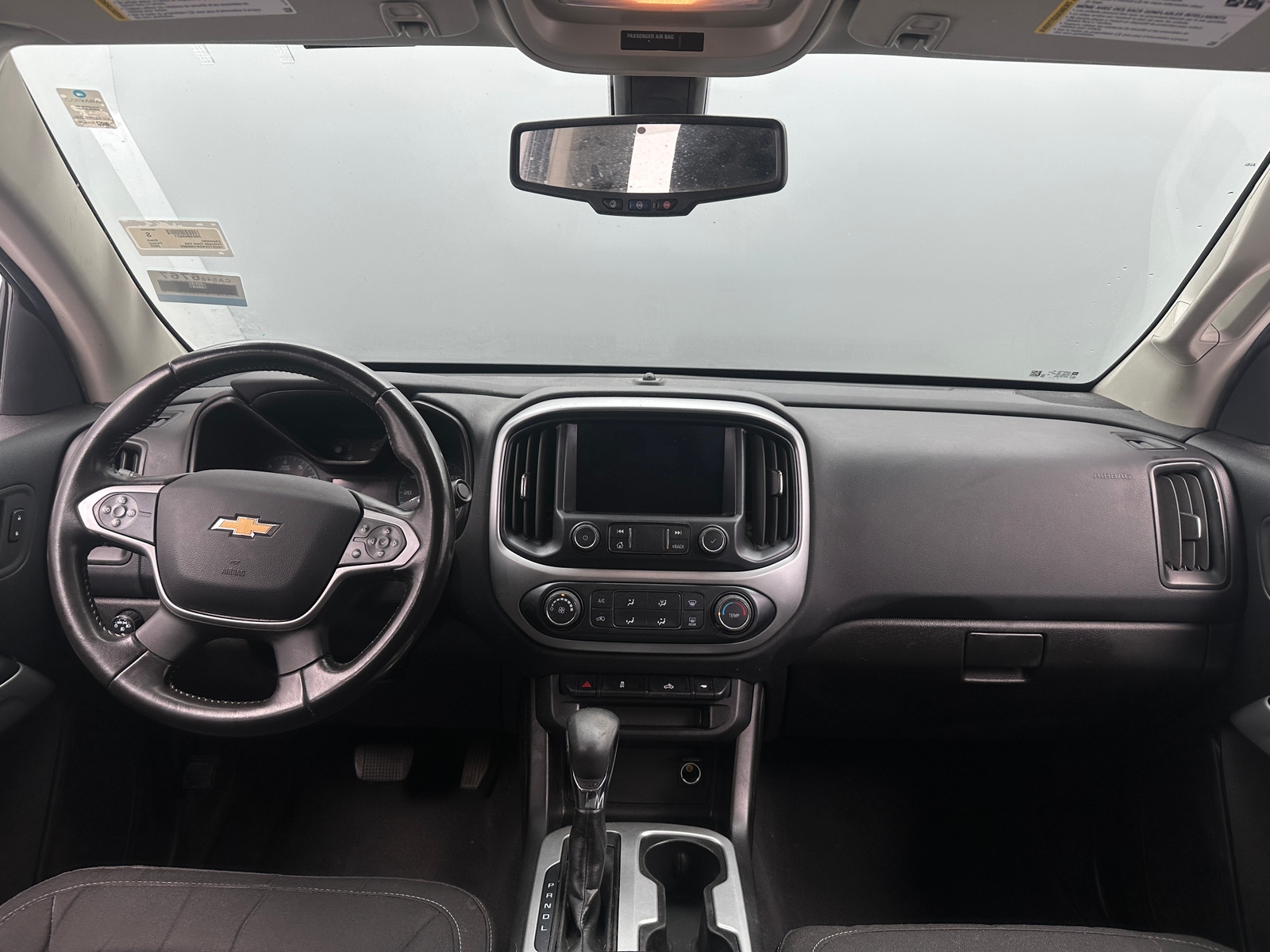 Thumbnail: 2022 Chevrolet Colorado - 3