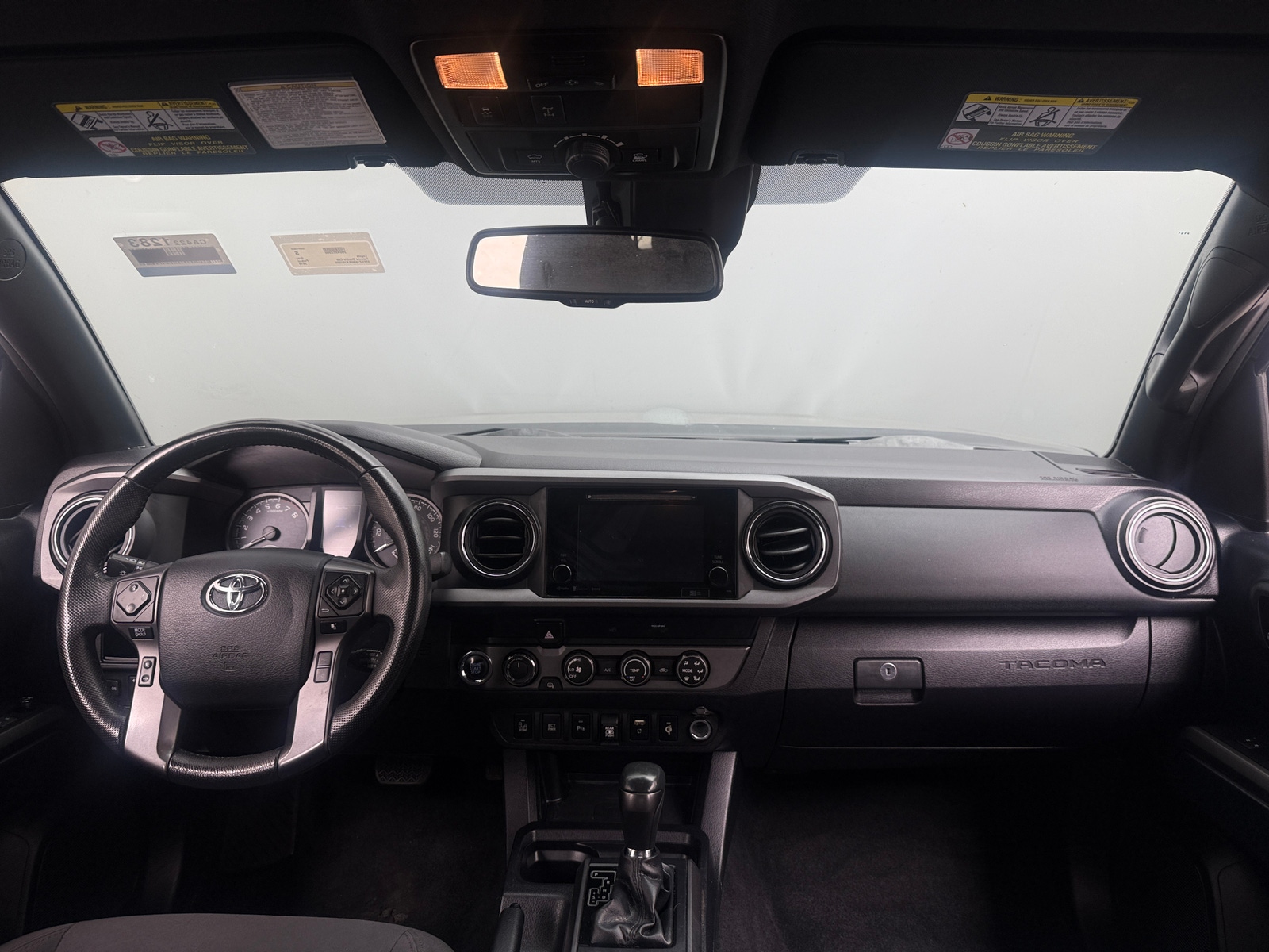 Thumbnail: 2019 Toyota Tacoma - 3