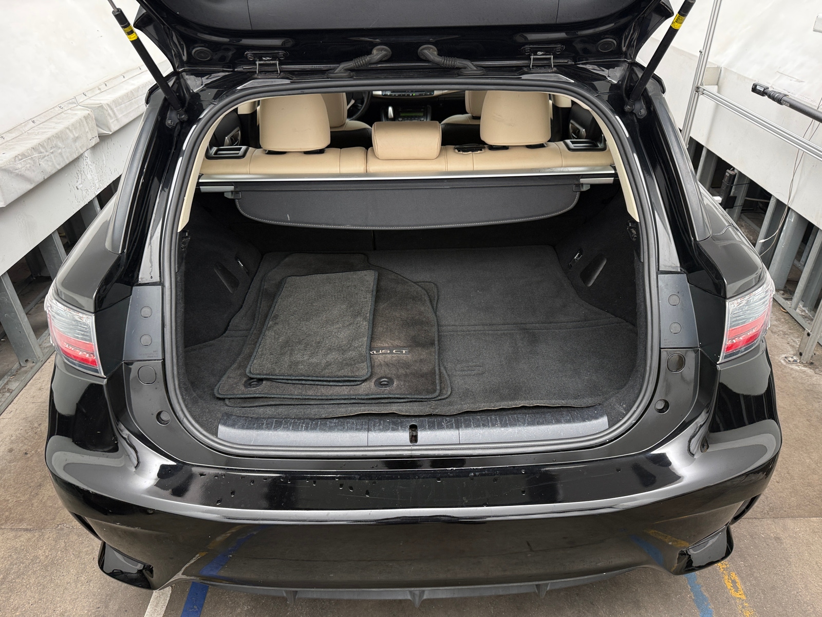 Thumbnail: 2014 Lexus CT - 6
