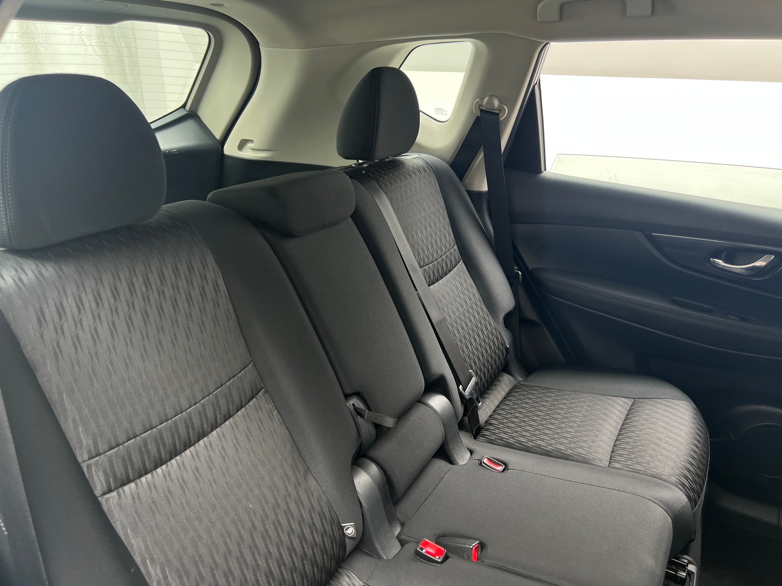 Thumbnail: 2018 Nissan Rogue - 6