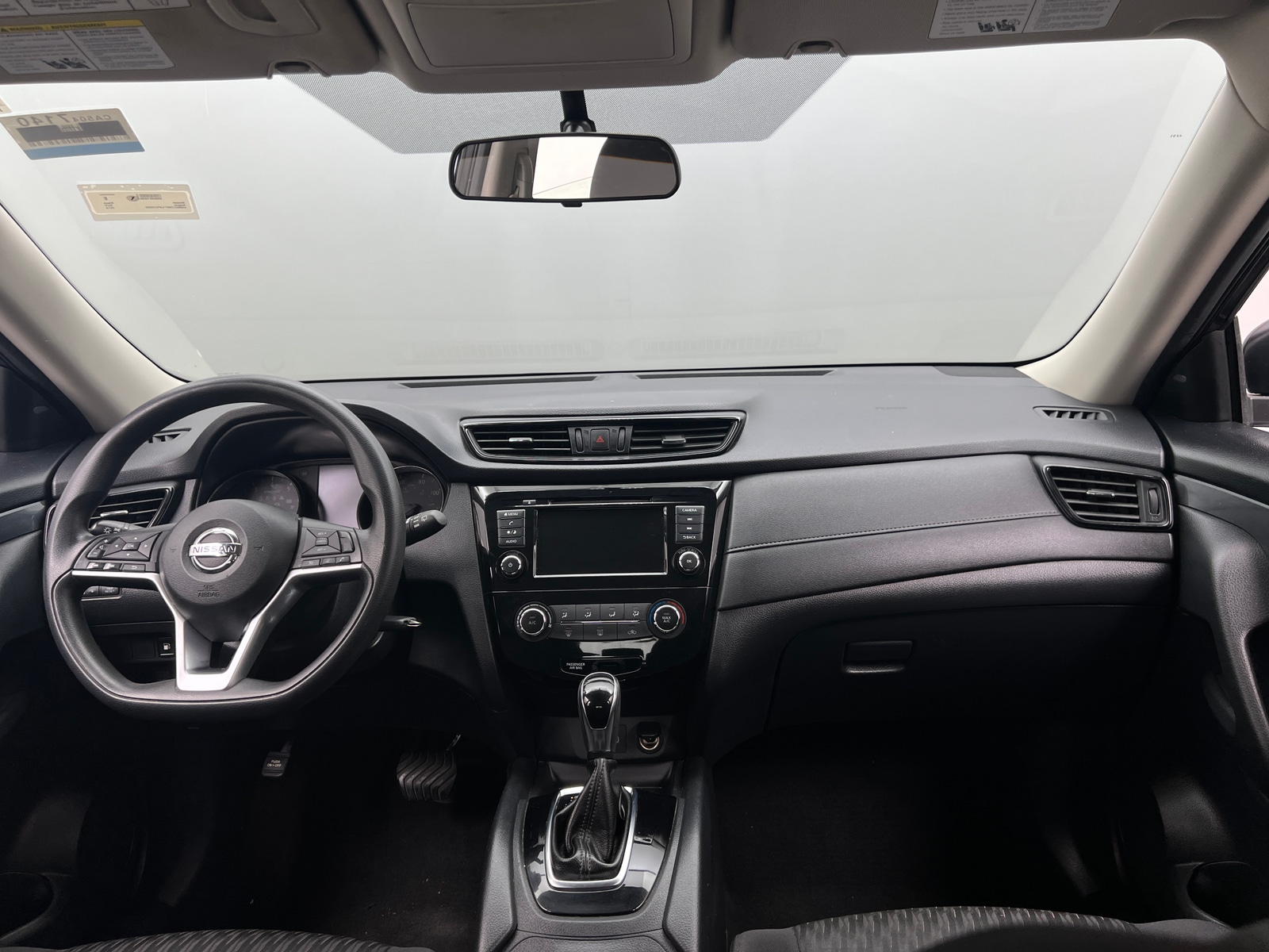 Thumbnail: 2018 Nissan Rogue - 3