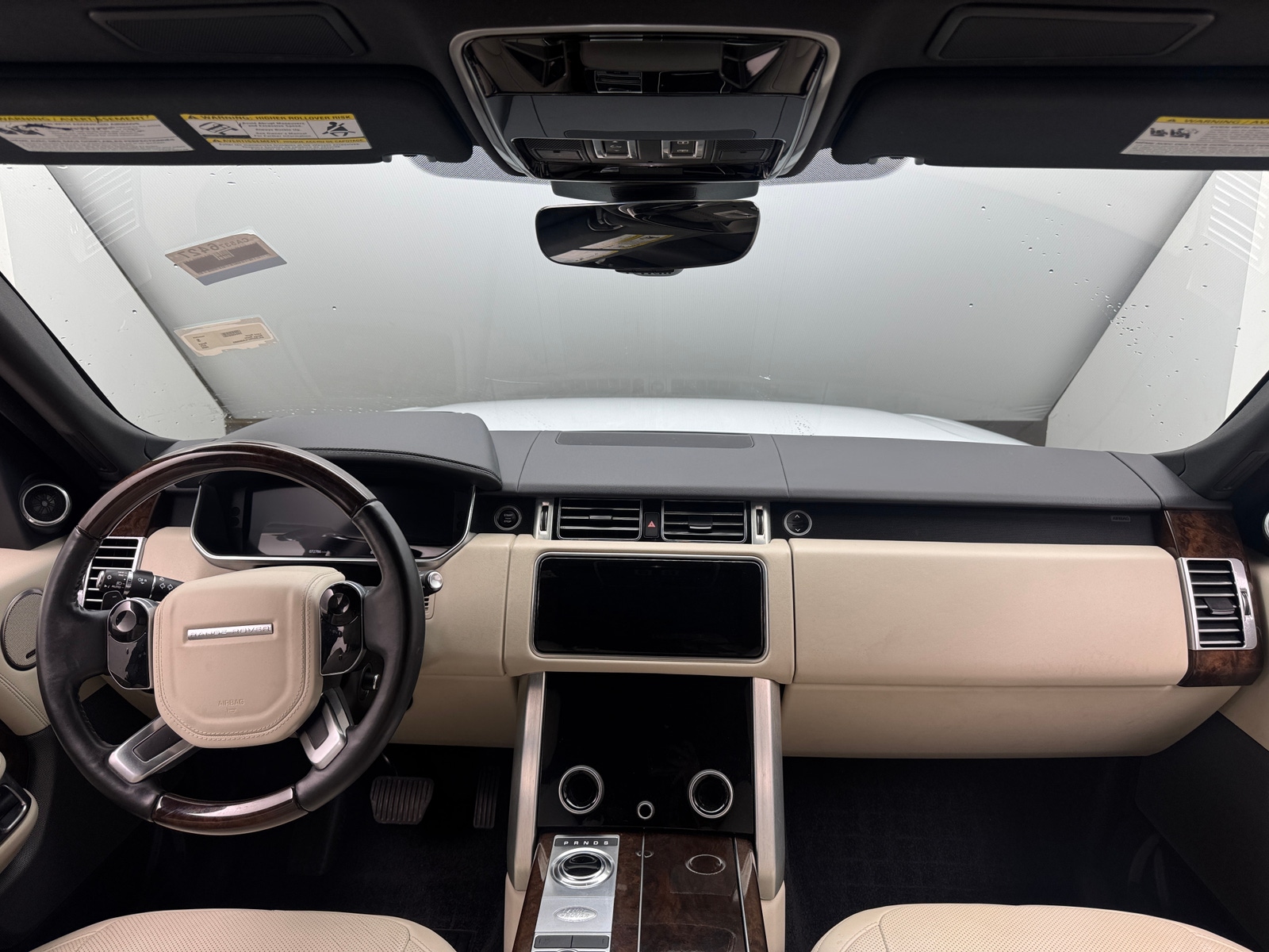 Thumbnail: 2020 Land Rover Range Rover - 2