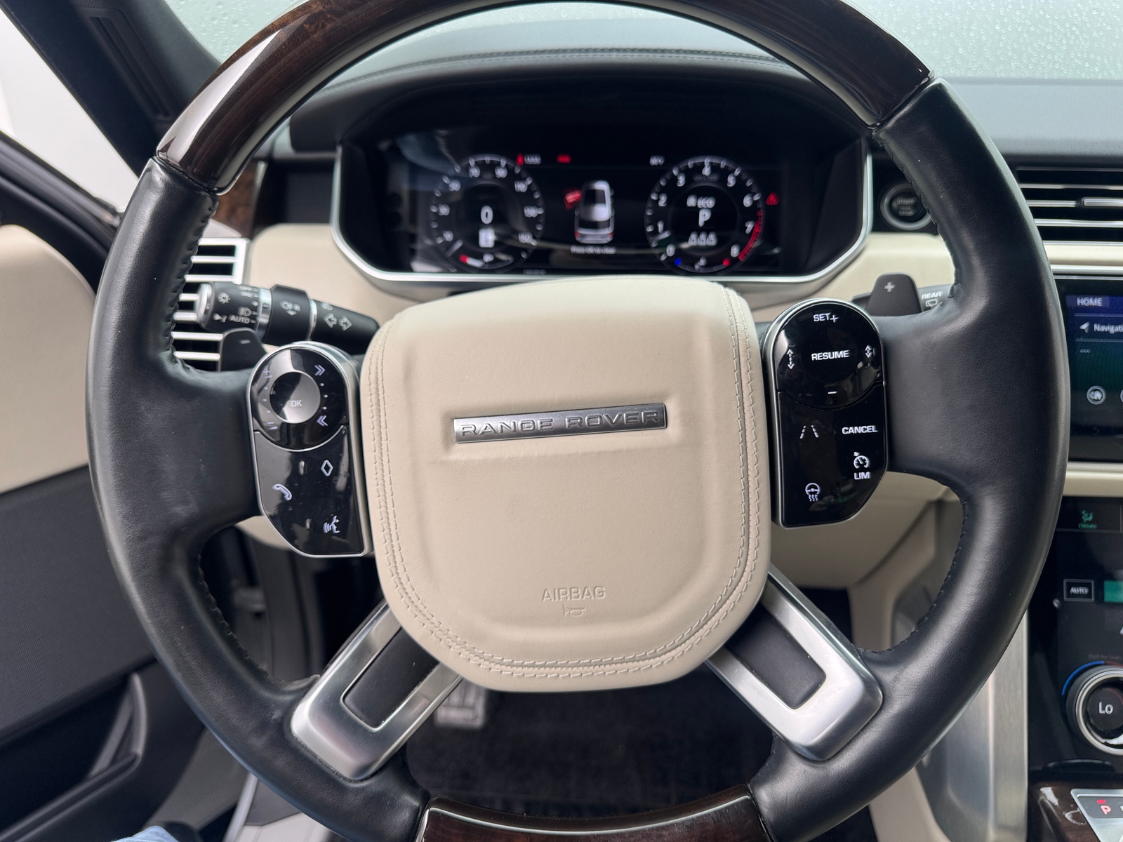 Thumbnail: 2020 Land Rover Range Rover - 4