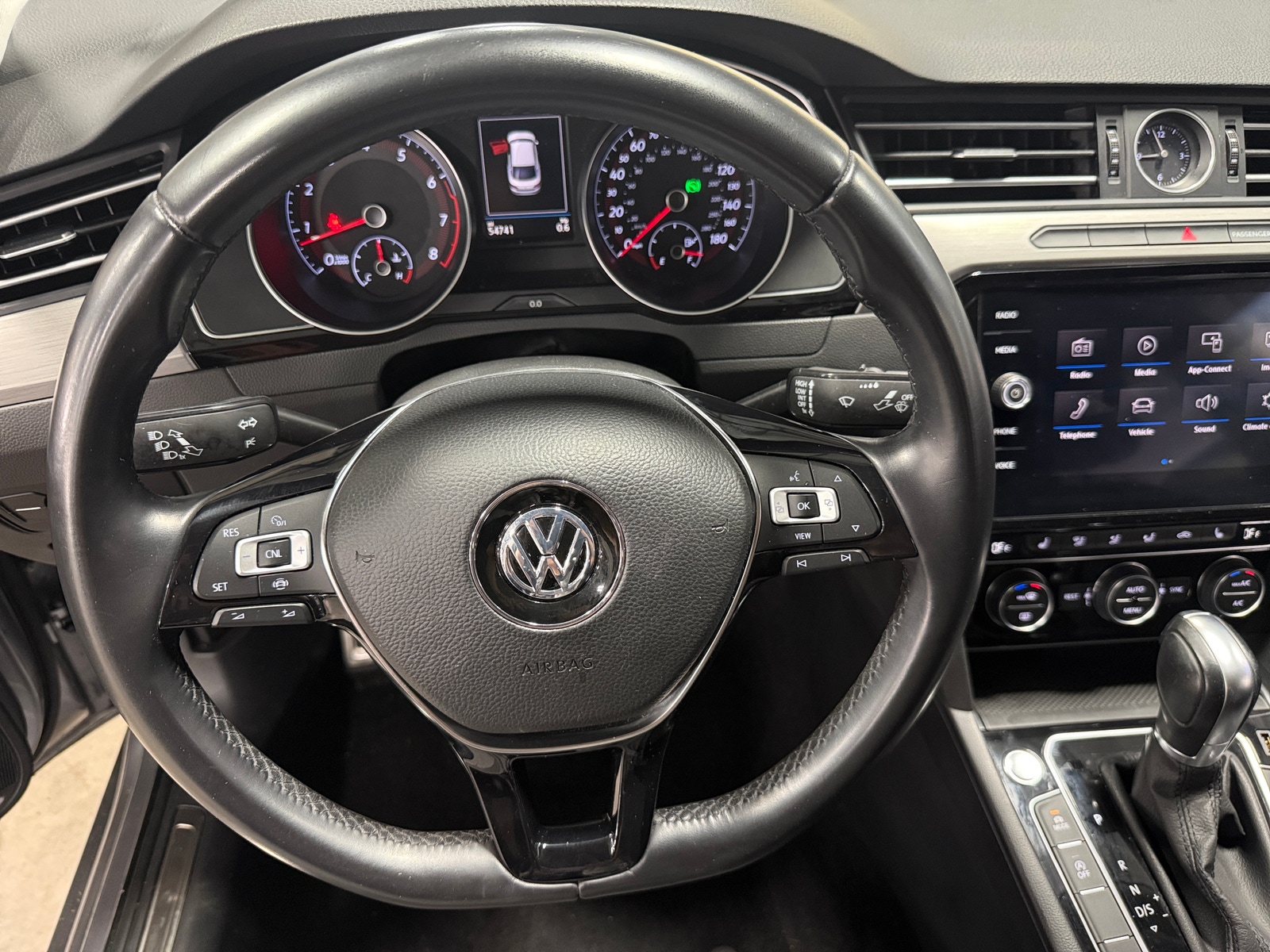 Thumbnail: 2019 Volkswagen Arteon - 4
