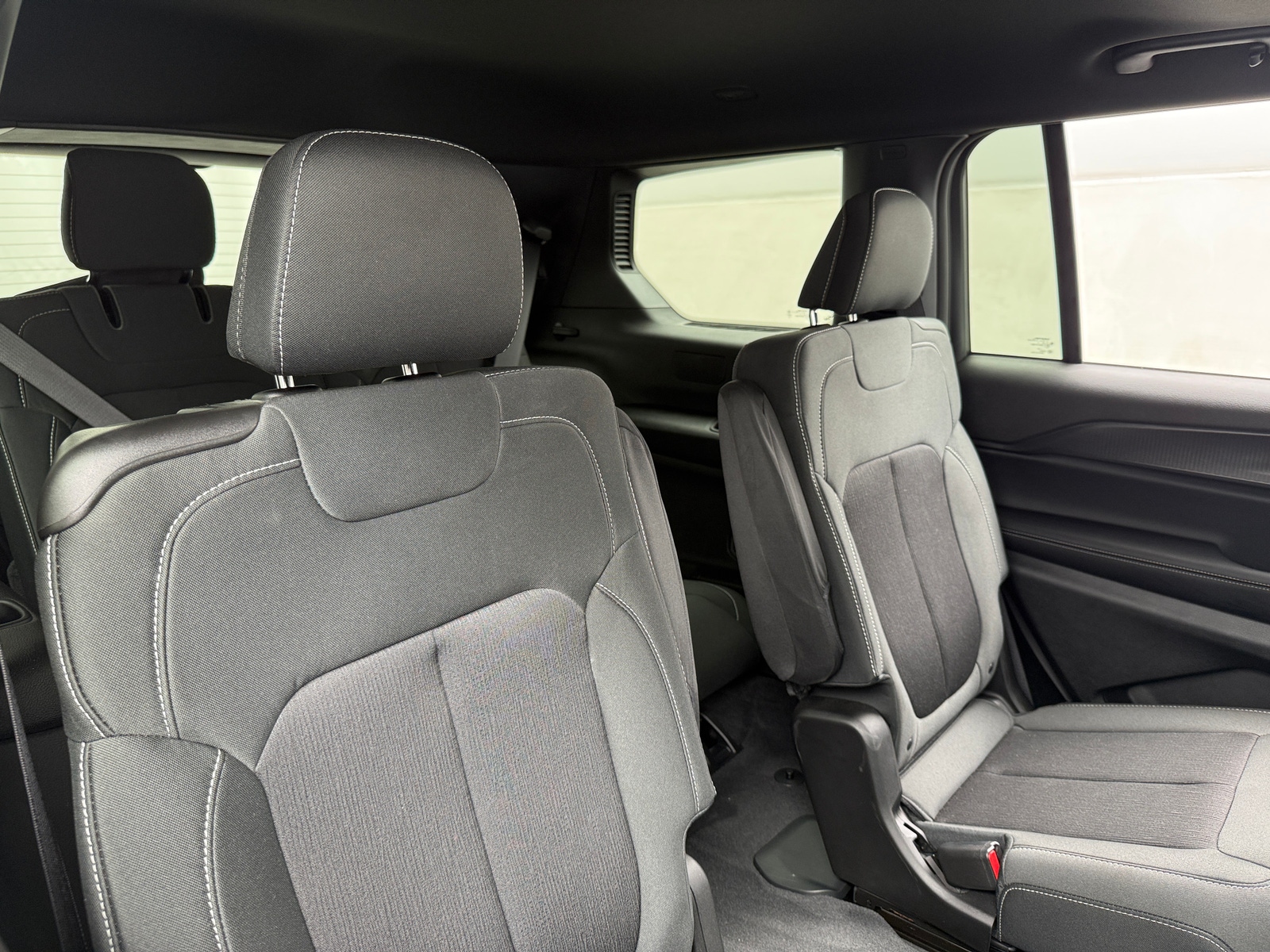 Thumbnail: 2025 Jeep Grand Cherokee L - 6
