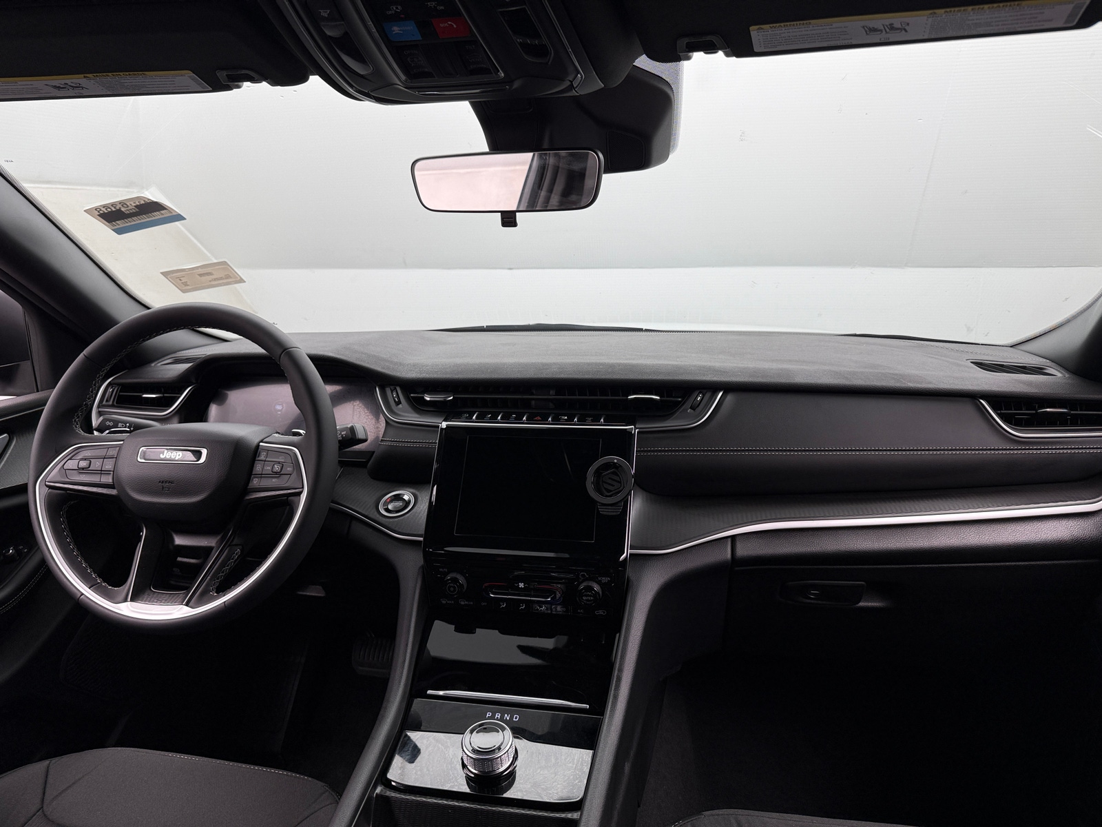 Thumbnail: 2025 Jeep Grand Cherokee L - 3