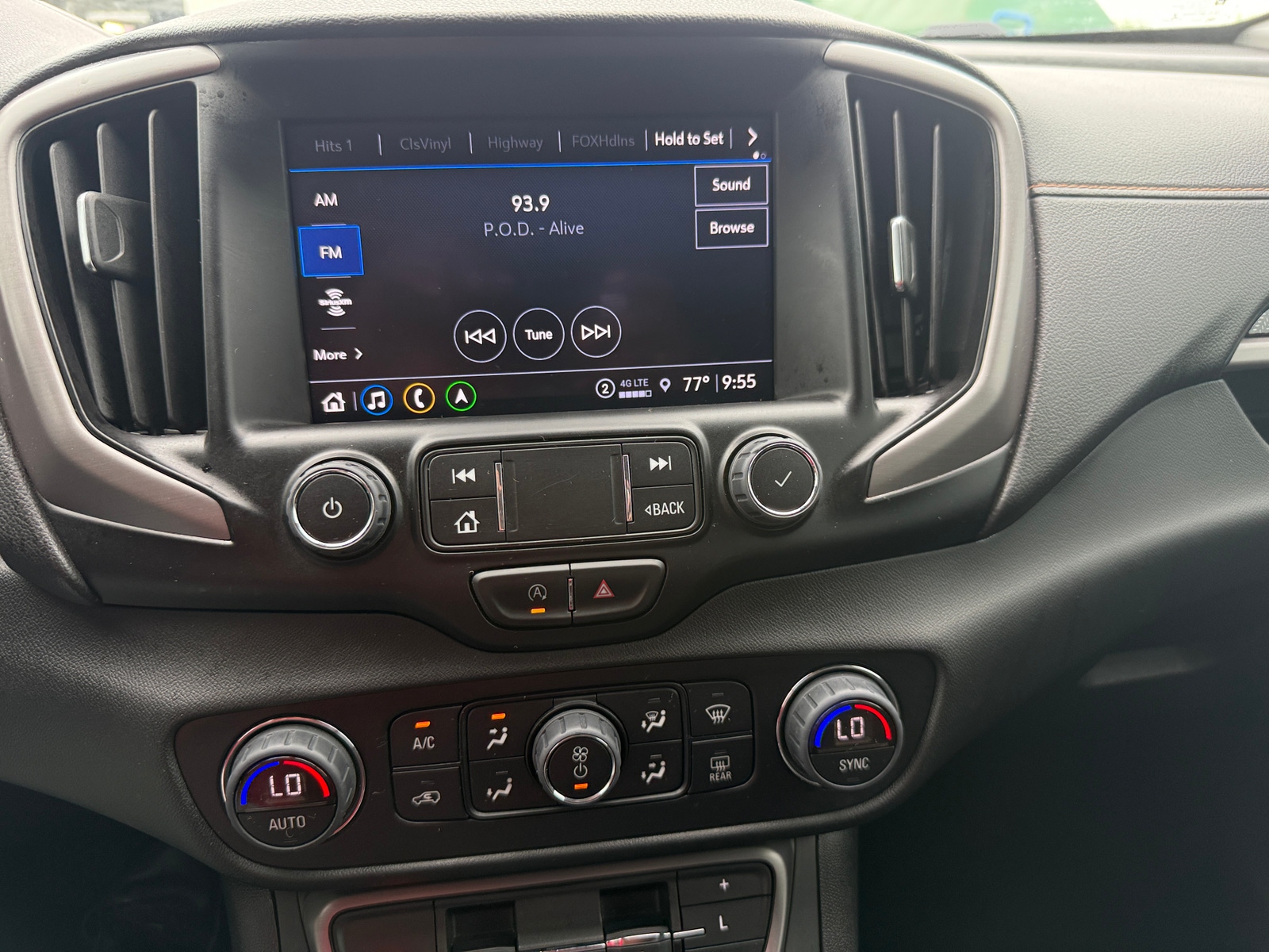 Thumbnail: 2023 GMC Terrain - 3
