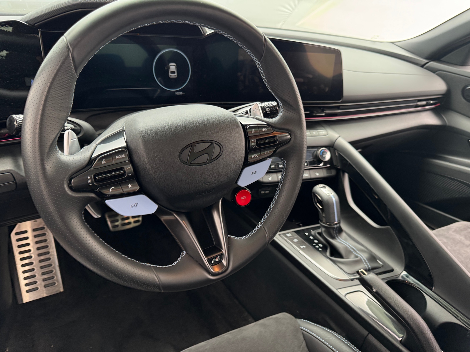 Thumbnail: 2025 Hyundai Elantra - 4