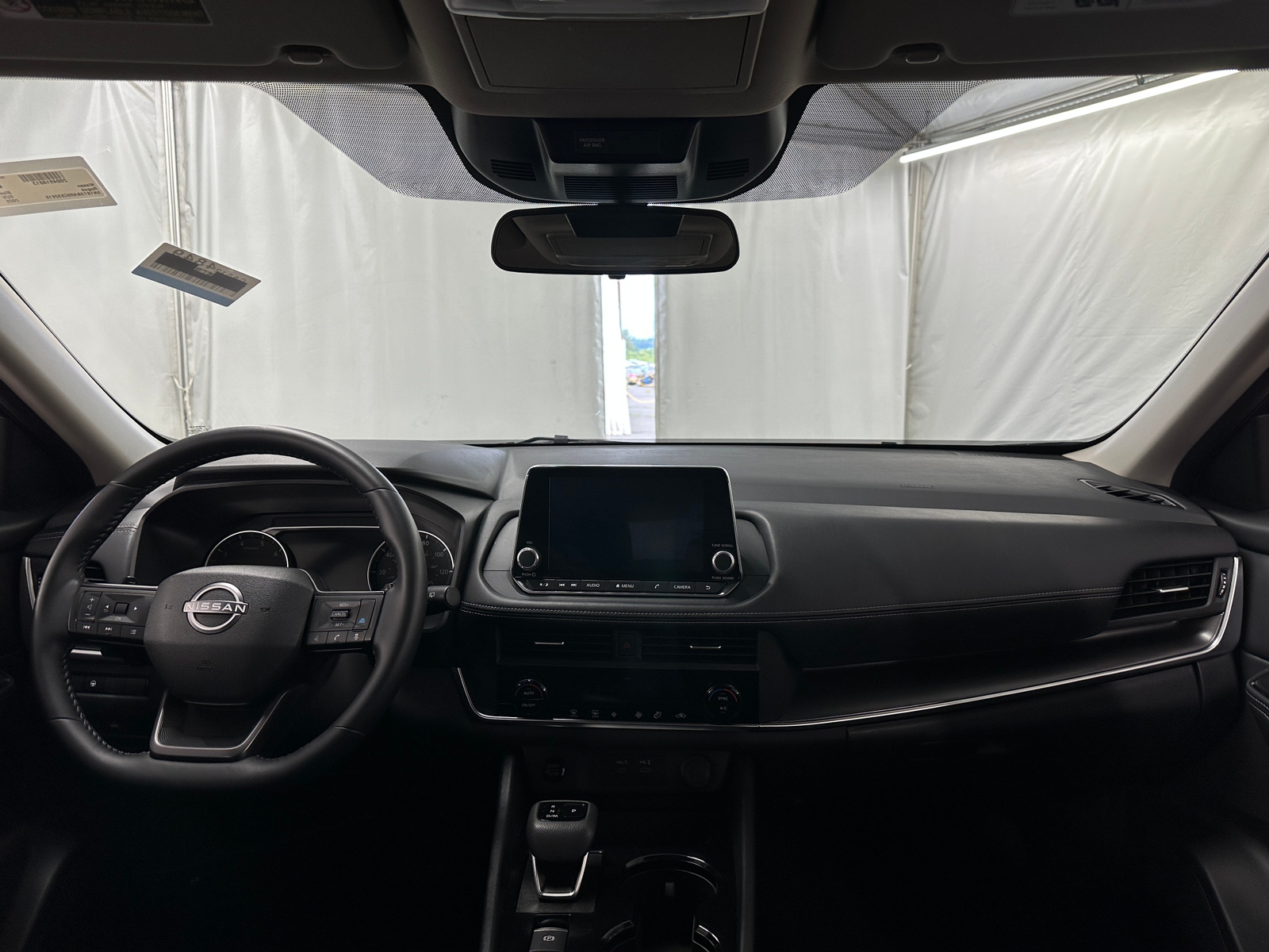 Thumbnail: 2025 Nissan Rogue - 3