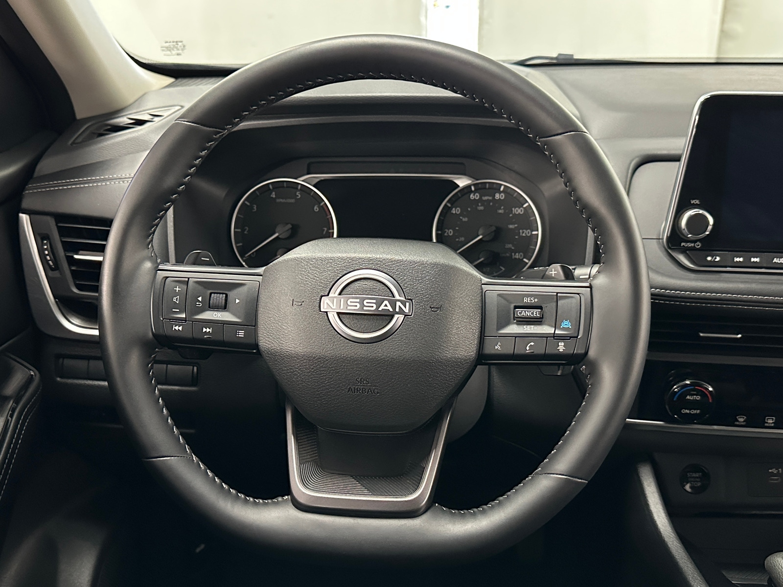 Thumbnail: 2025 Nissan Rogue - 5