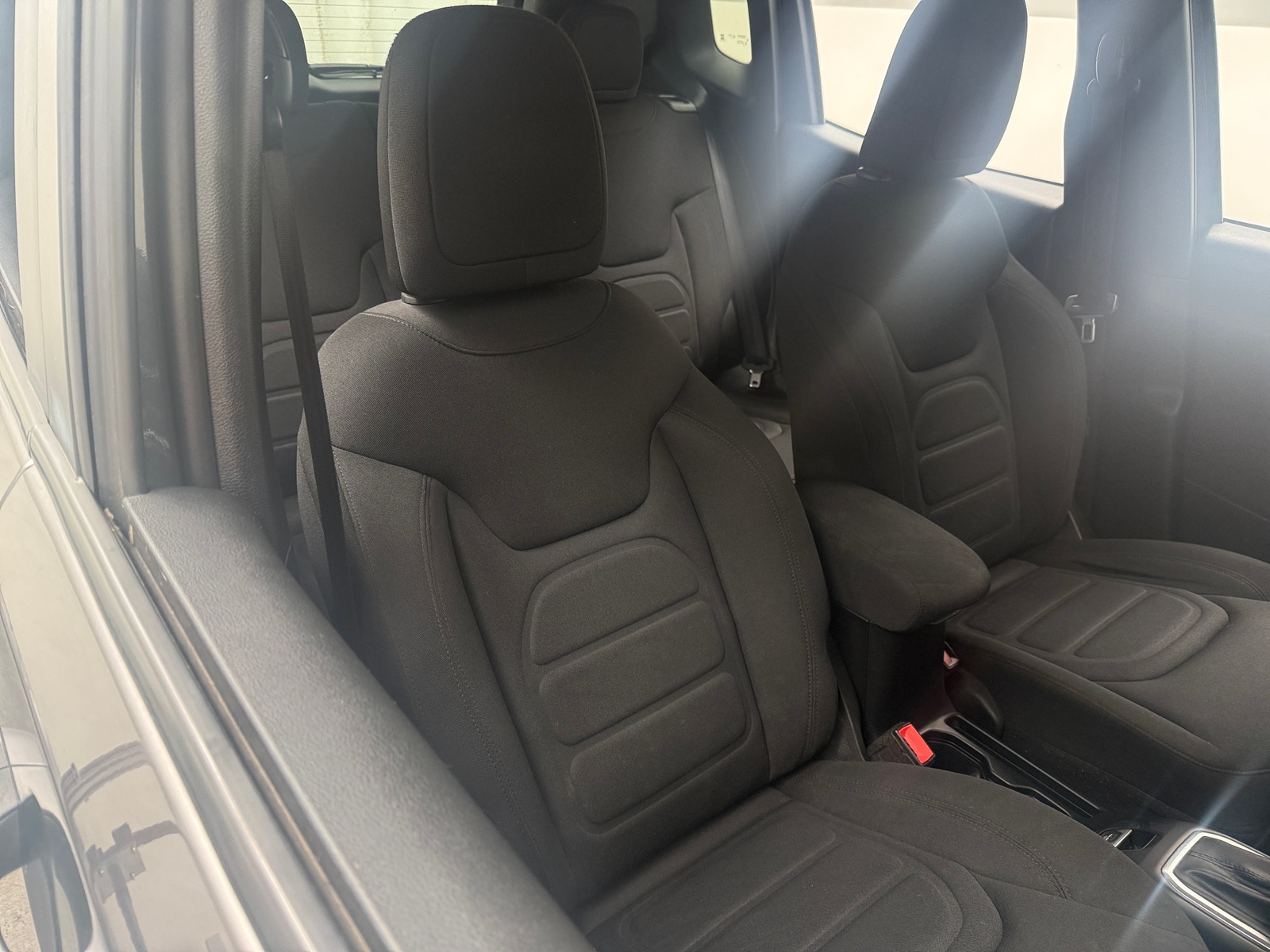 Thumbnail: 2018 Jeep Renegade - 2