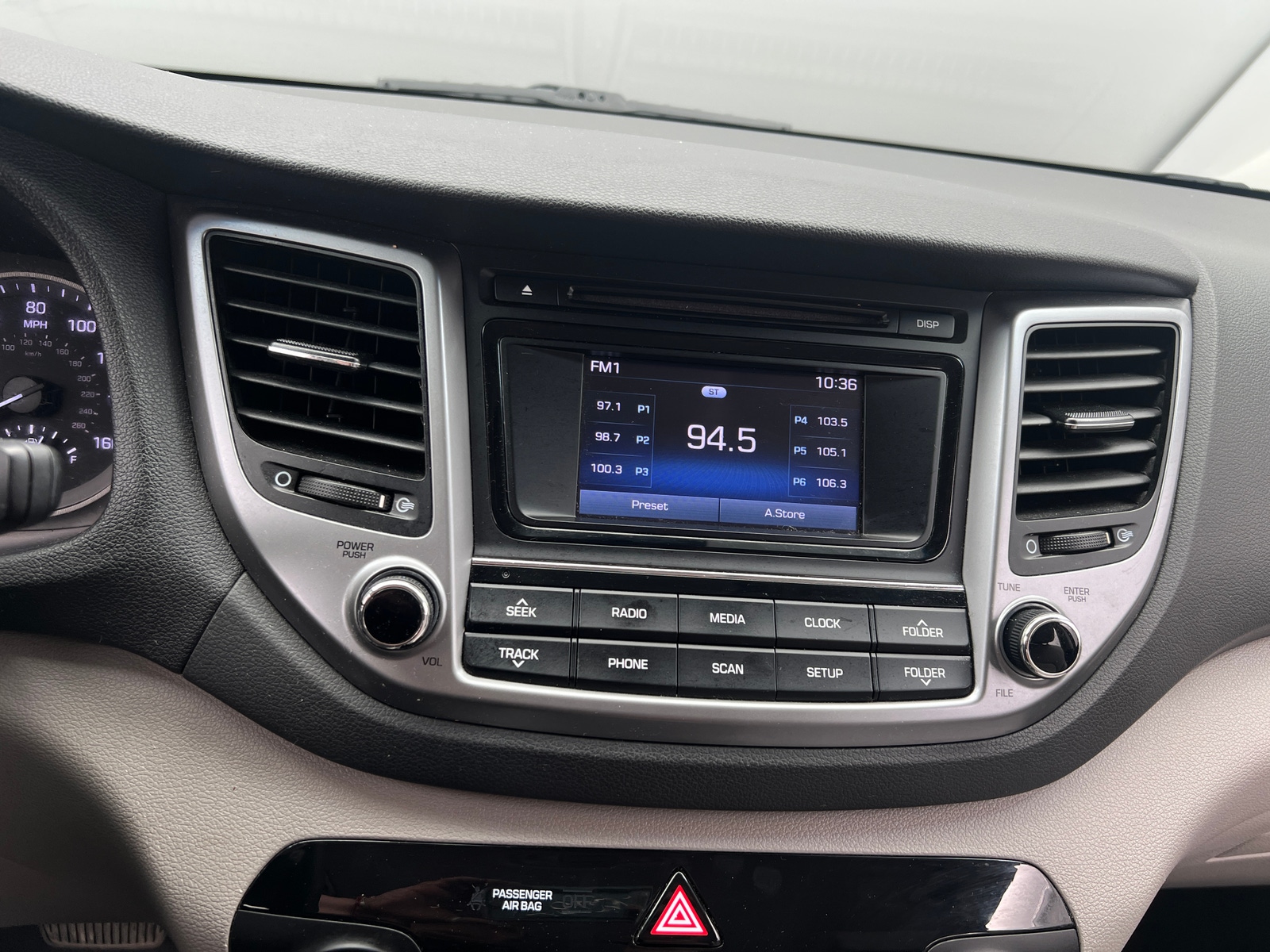 Thumbnail: 2018 Hyundai Tucson - 4