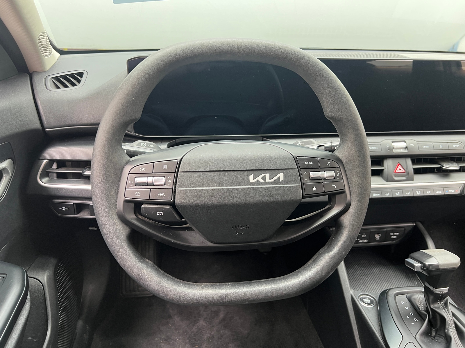 Thumbnail: 2025 Kia K4 - 5