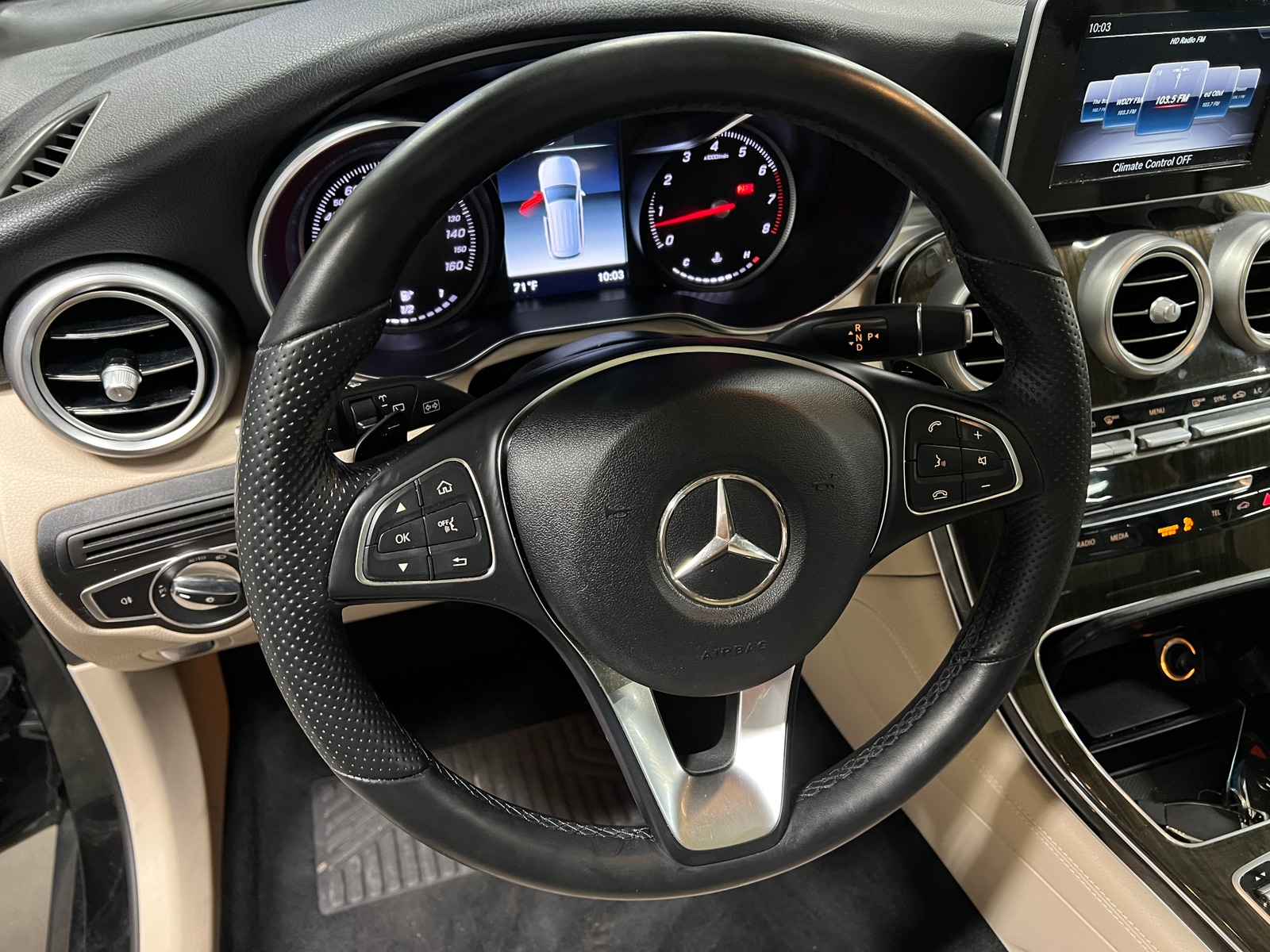 Thumbnail: 2019 Mercedes-Benz GLC - 4