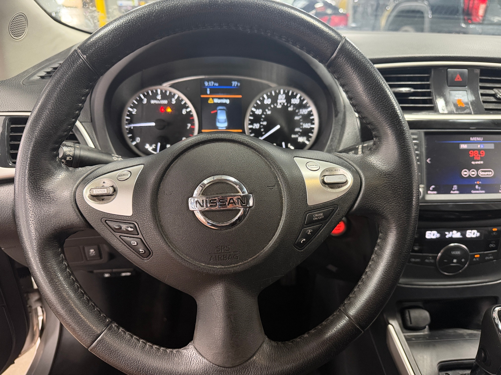 Thumbnail: 2019 Nissan Sentra - 5