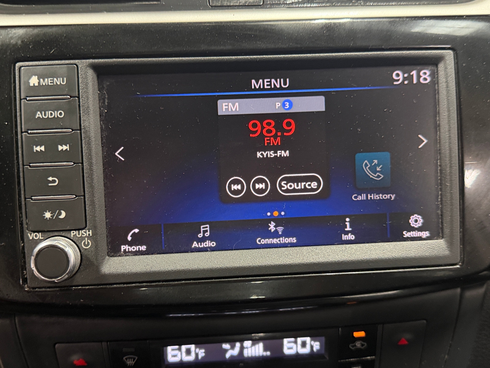 Thumbnail: 2019 Nissan Sentra - 4