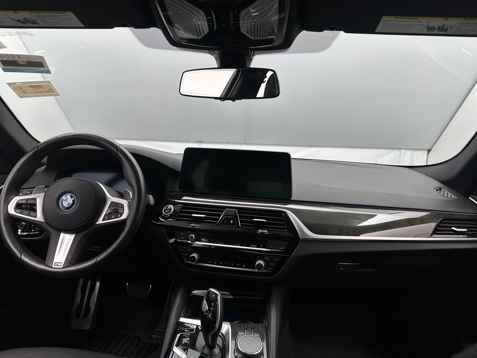 Thumbnail: 2023 BMW 5 Series - 2